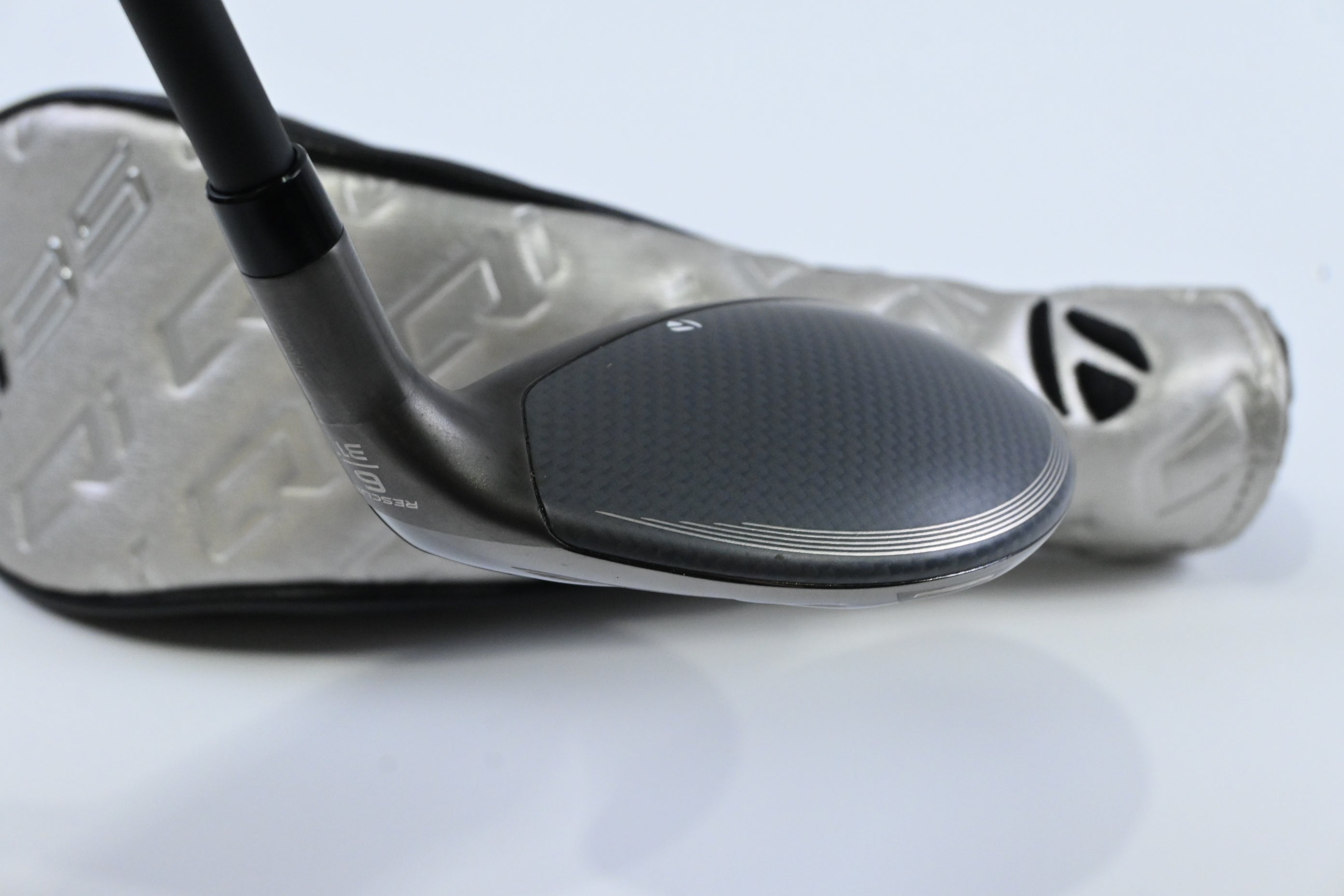Taylormade Qi35 Max Lite #6 Hybrid / 31 Degree / Senior Flex Vanquish 5 Shaft