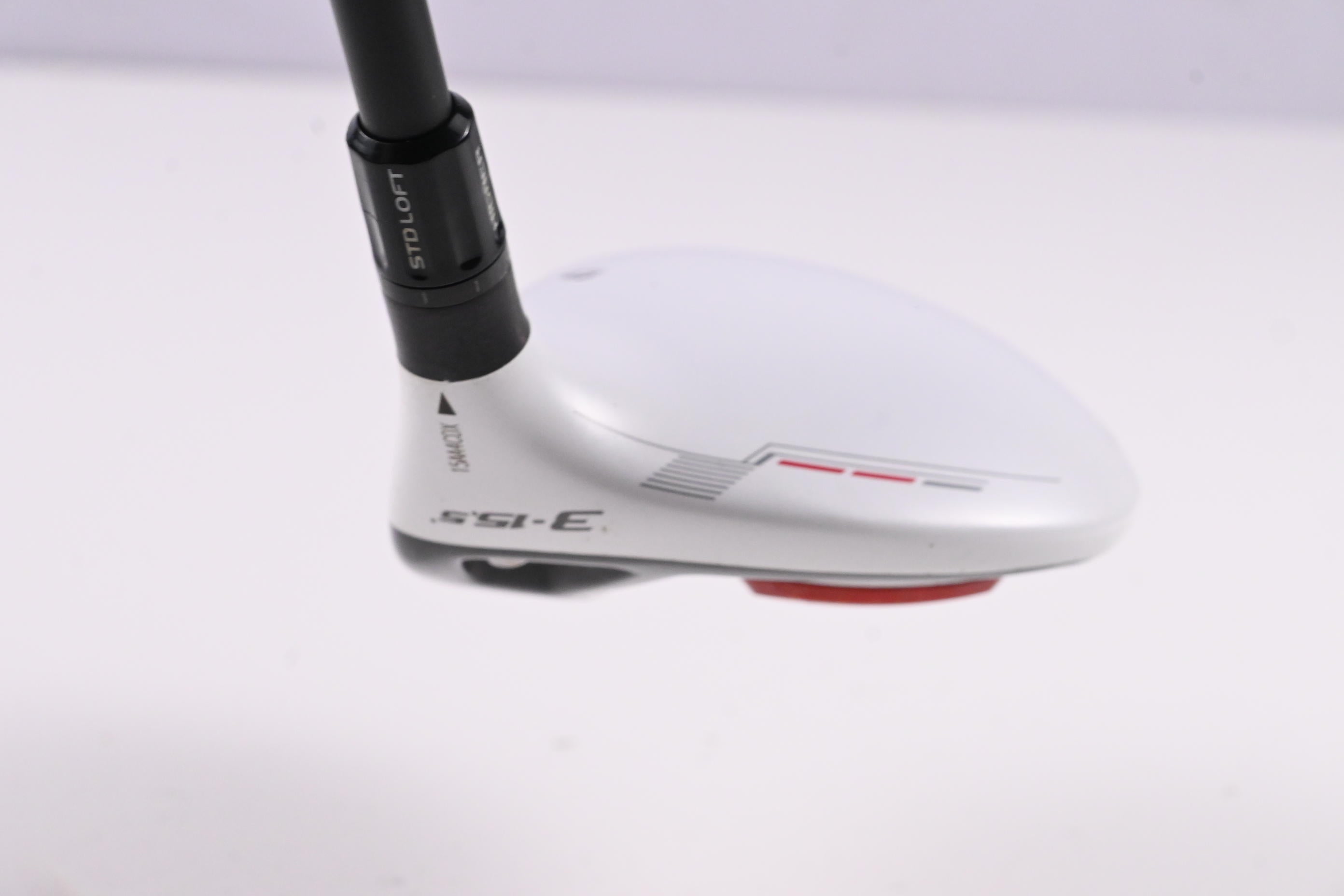 Taylormade R11 #3 Wood / 15.5 Degree / Stiff Flex Taylormade Fujikura Blur 70
