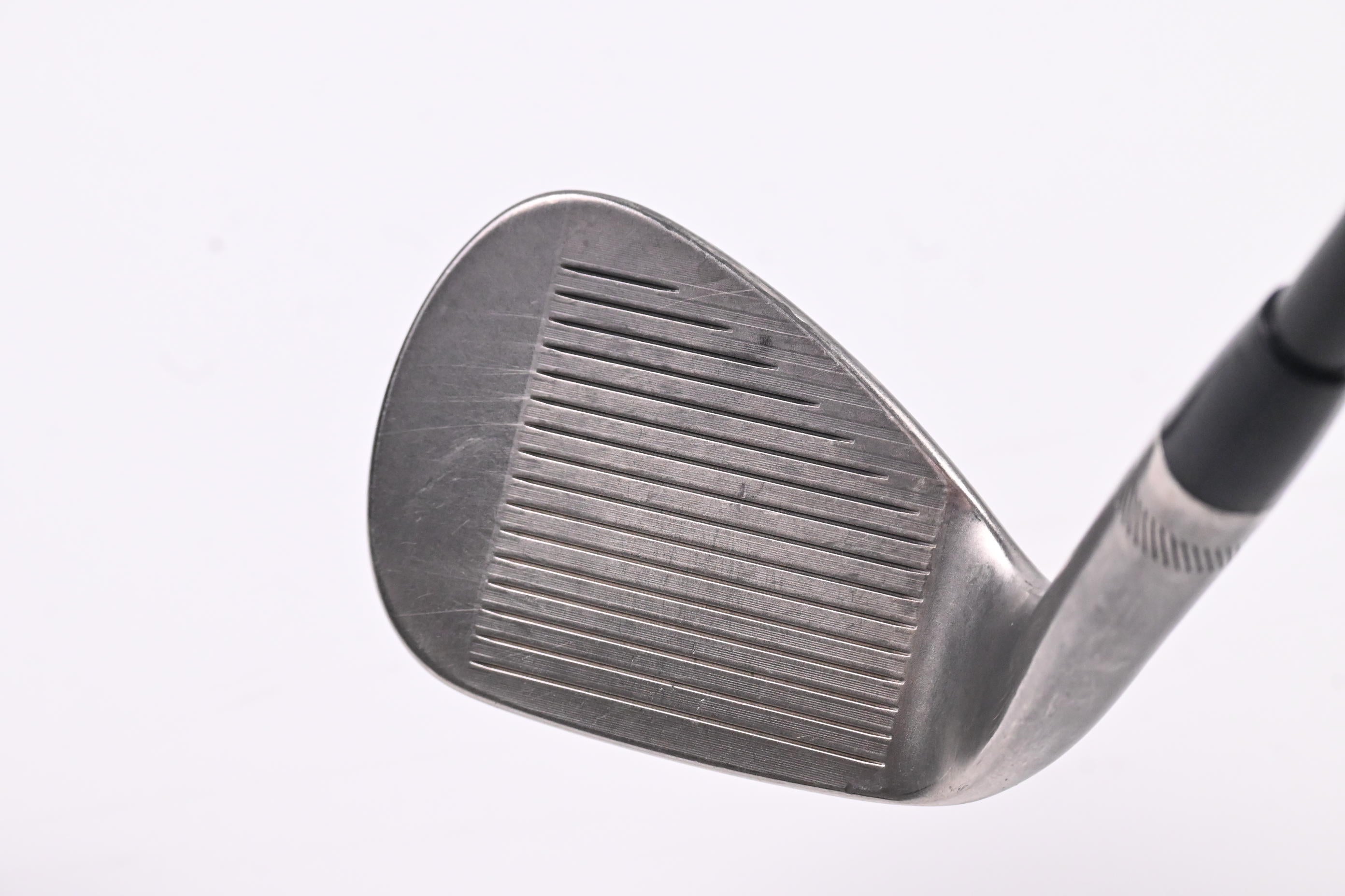 Titleist Vokey SM10 Gap Wedge / 50 Degree / X-Fex Fujikura Axiom Velocore 125