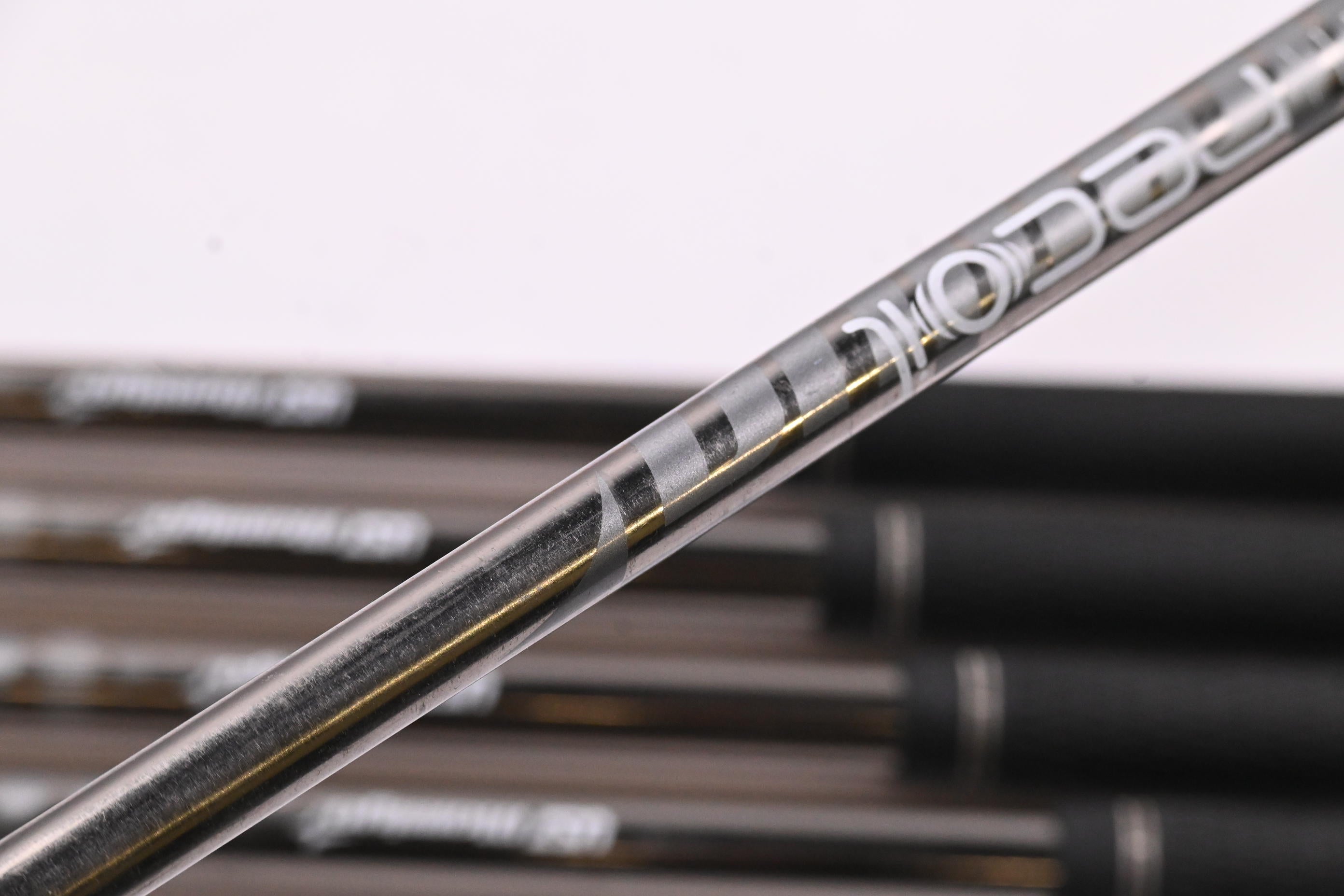 Callaway Rogue X Irons / 6-PW / Regular Flex UST Mamiya Recoil 95 Shafts