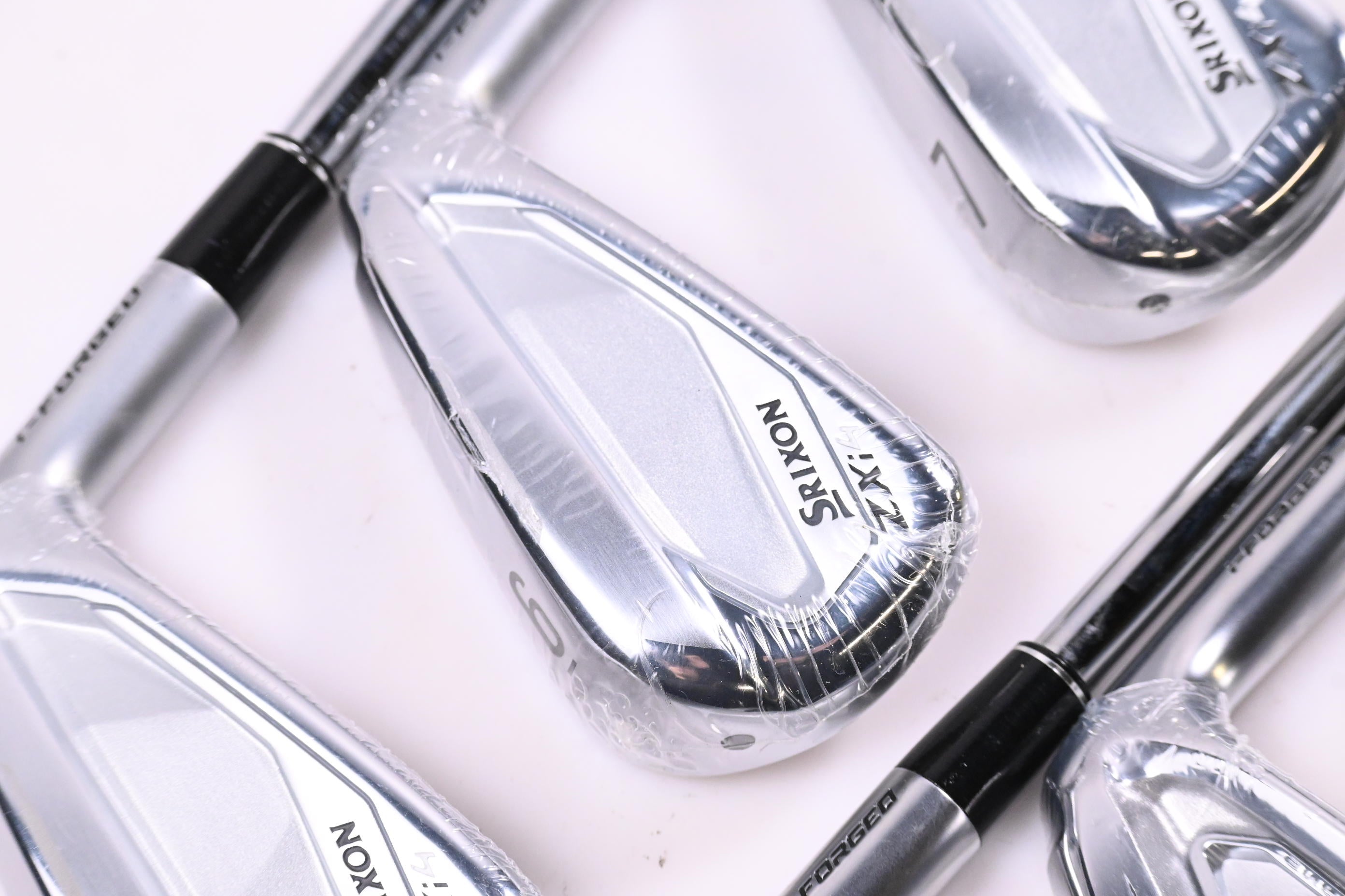 Srixon ZXI4/ZXI5 Irons / 5-PW / Regular Flex KBS Tour Lite Shafts