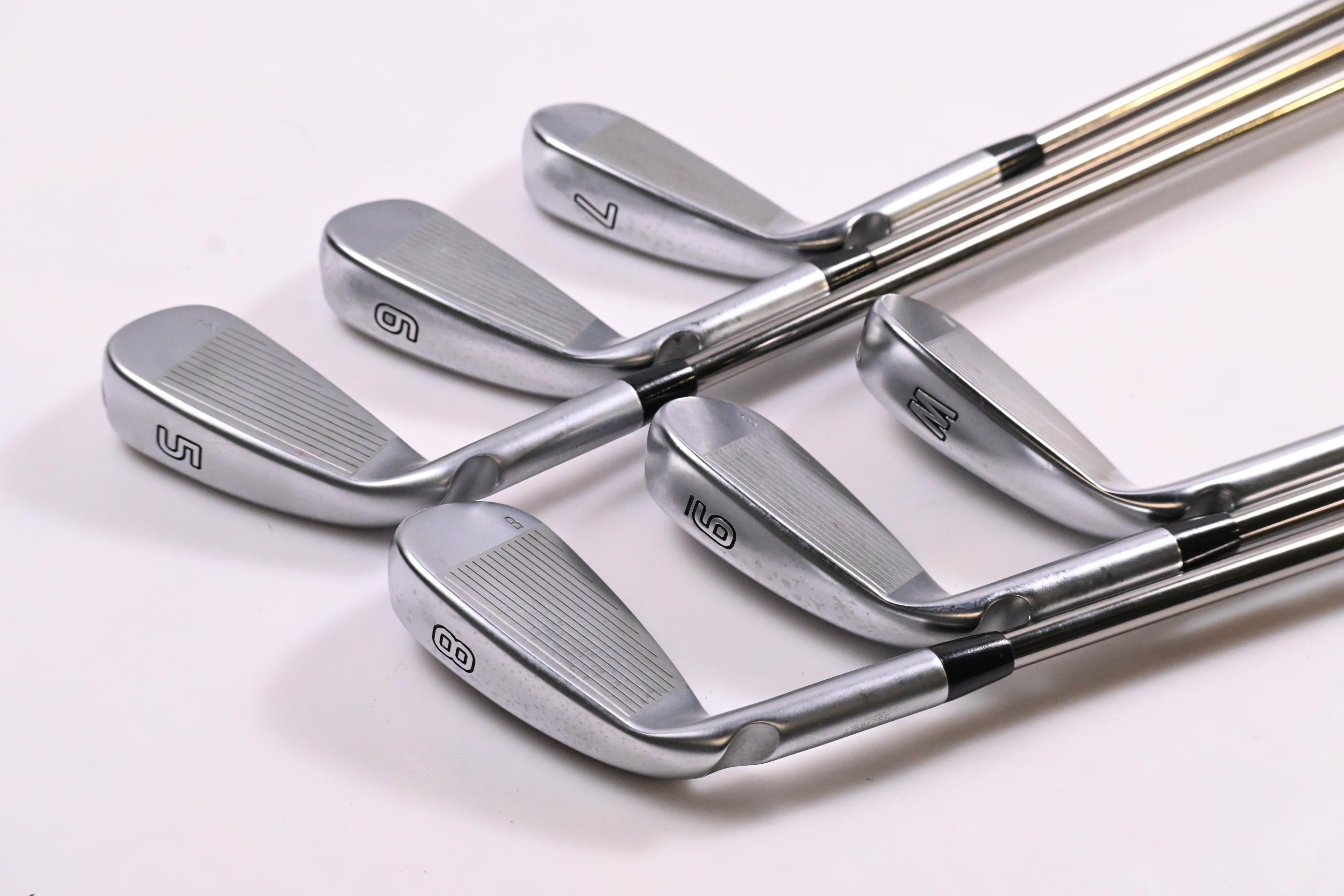 Ping G425 Irons / 5-PW / Black Dot / Regular Flex Recoil ES 780 Shafts