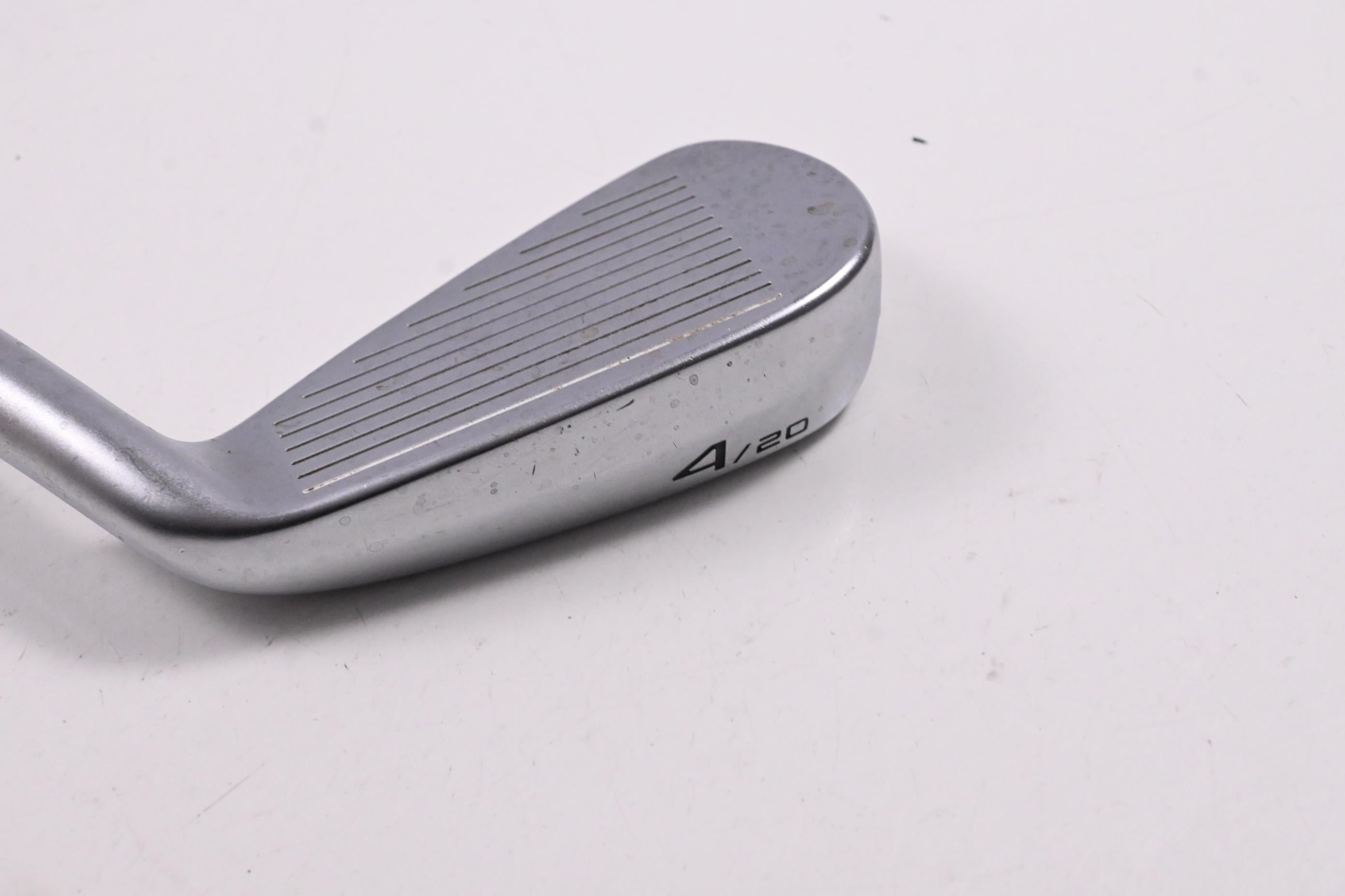 Left Hand Cleveland Launcher XL #4 Iron / 20 Degree / Regular Flex Catalyst 60