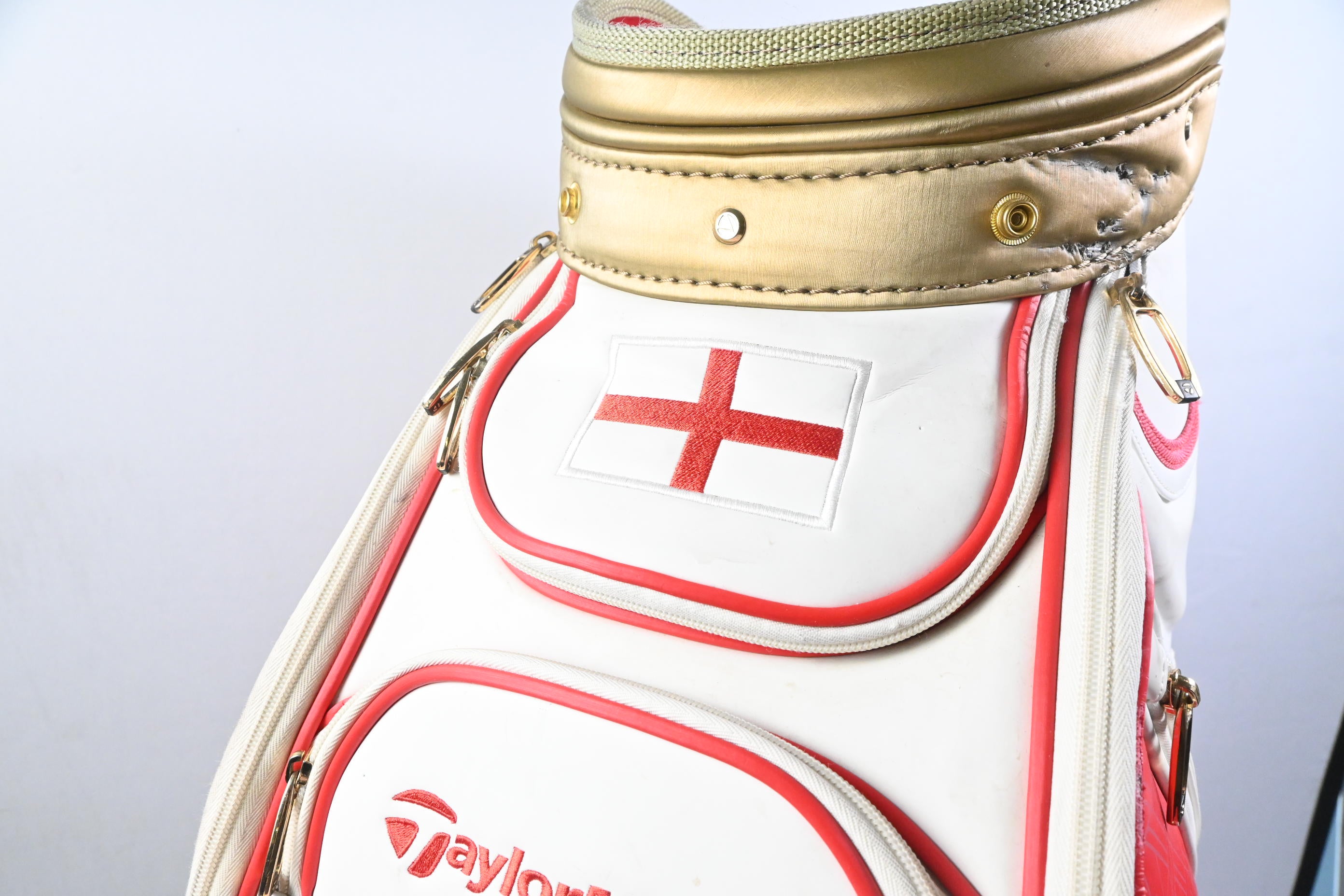 Taylormade 2017 Open Tour Bag / 6-Way Divider / Red, White & Gold