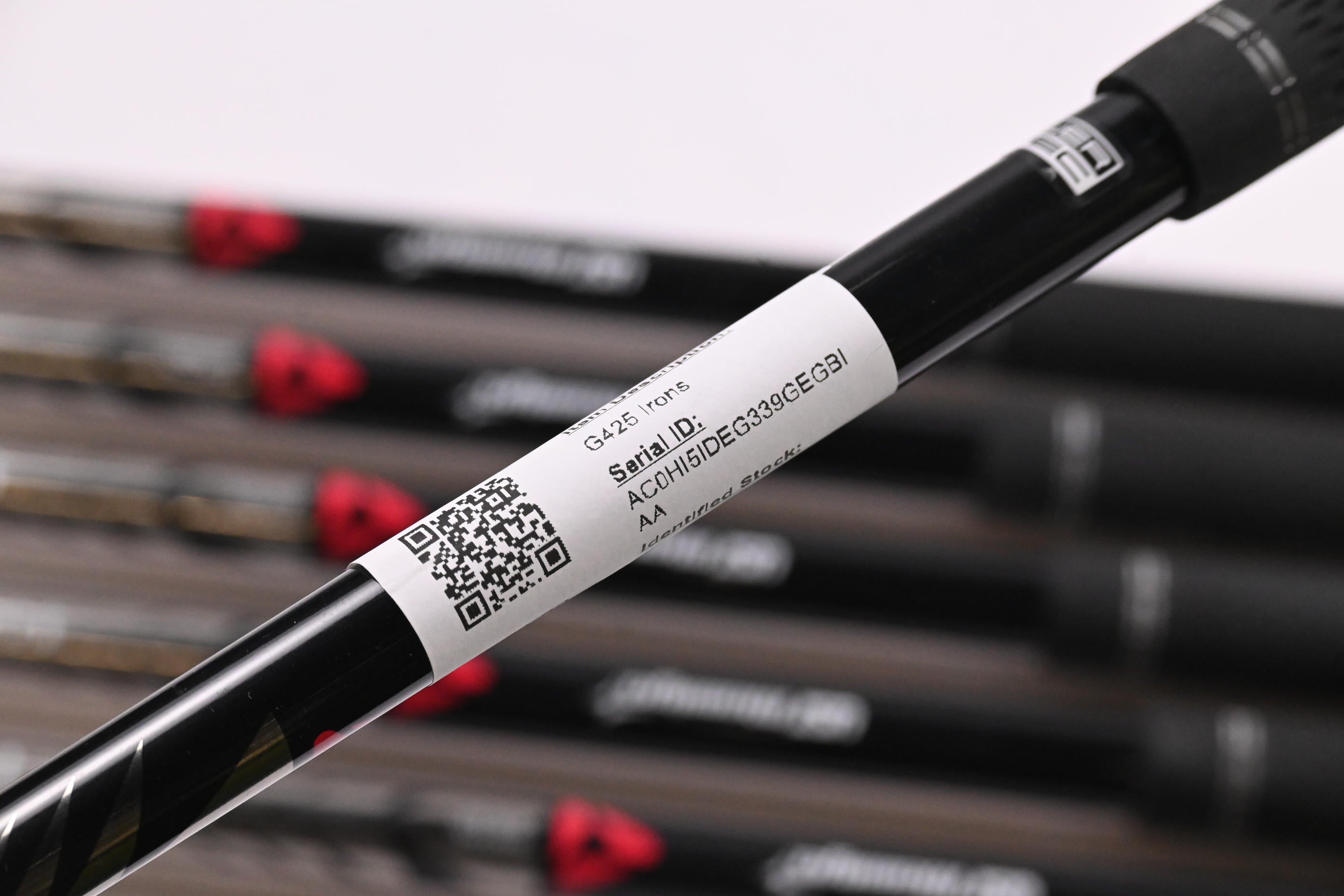 Ping G425 Irons / 5-PW / Black Dot / Regular Flex Recoil ES 780 Shafts