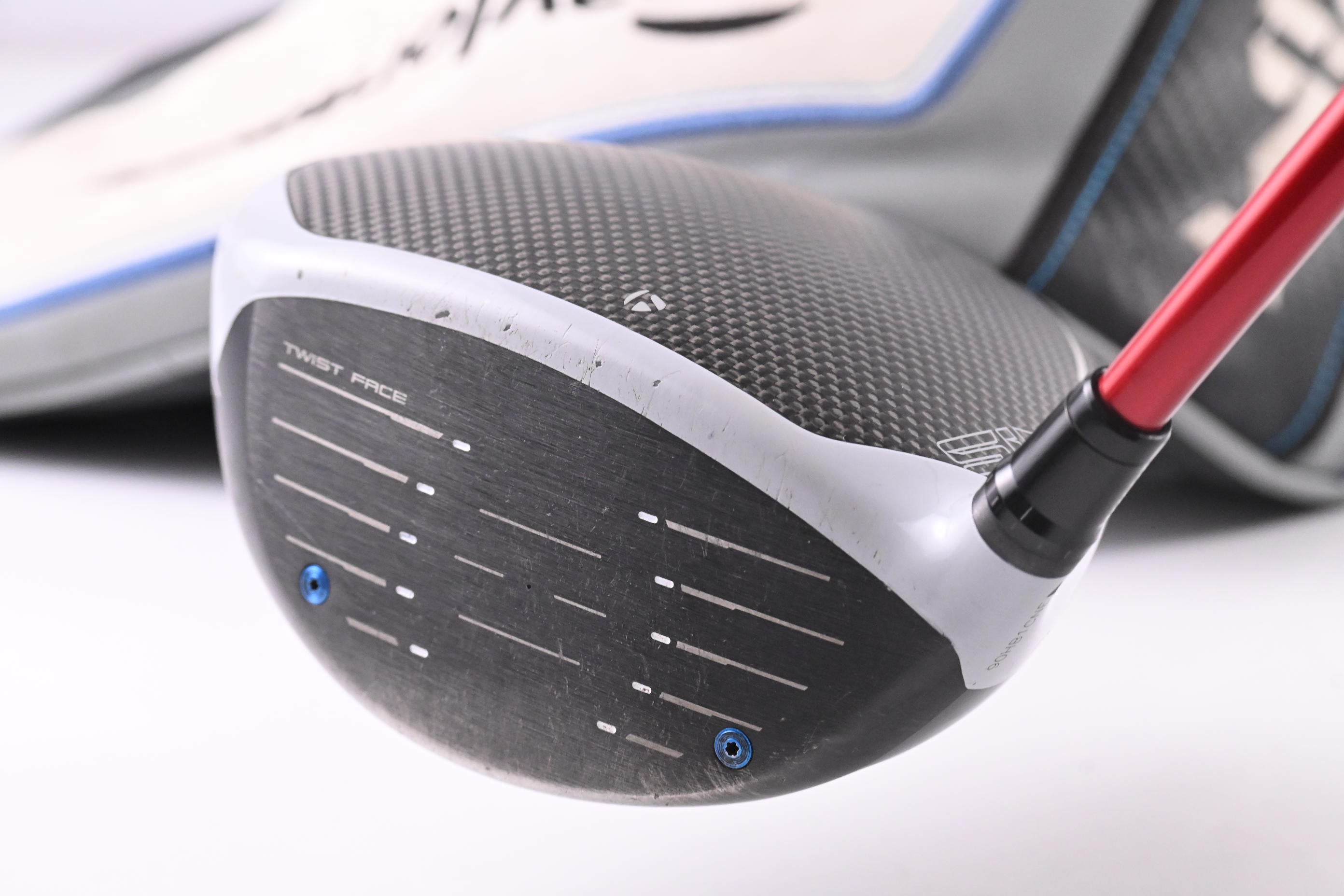 Taylormade SIM Max Driver / 10.5 Degree / Regular Flex Fujikura Ventus Red 5