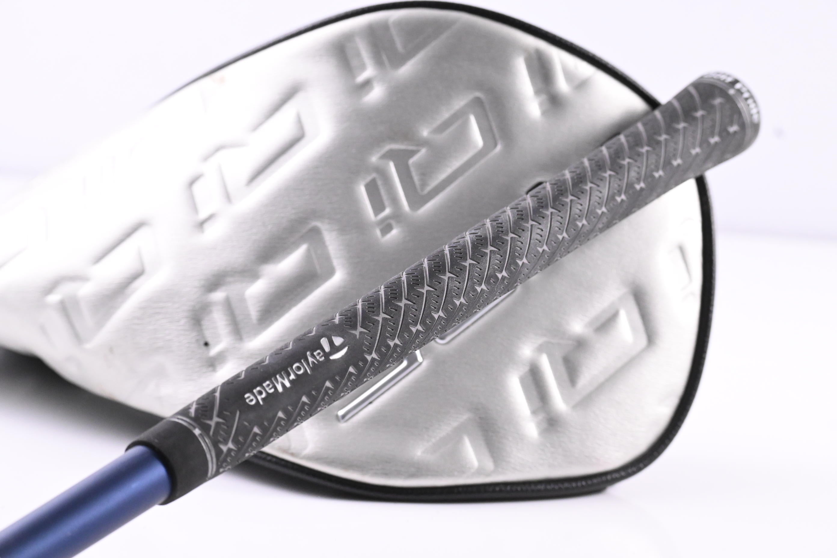 Taylormade Qi35 Driver / 10.5 Degree / Regular Flex Ventus Blue 5 Shaft