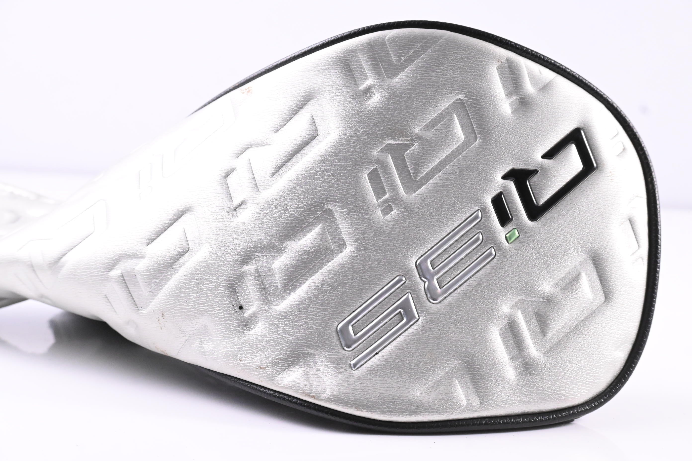 Taylormade Qi35 Driver / 10.5 Degree / Regular Flex Ventus Blue 5 Shaft