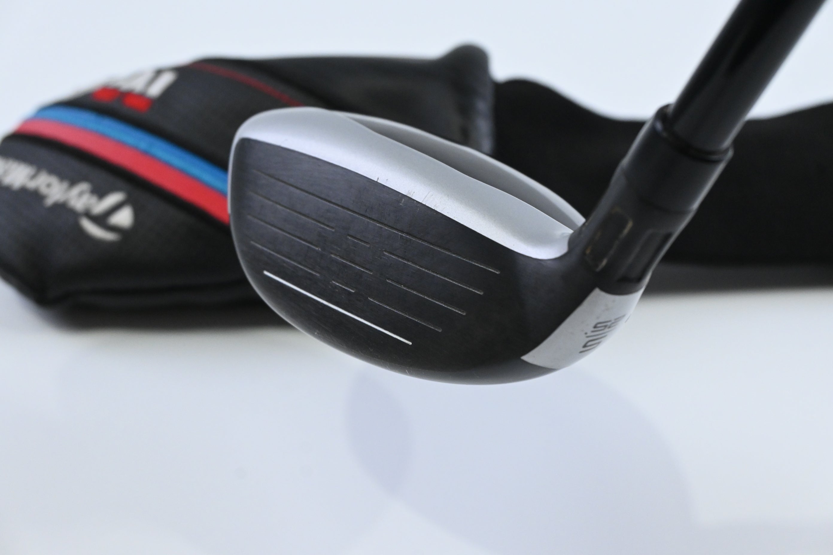 Taylormade M4 #5 Hybrid / 25 Degree / Stiff Flex Fujikura Atmos Red 7 Shaft