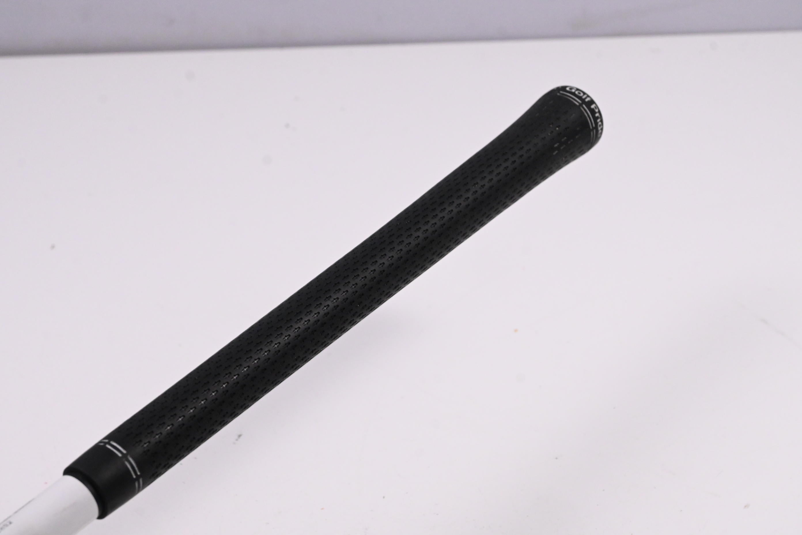 Left Hand Cleveland Launcher XL #4 Iron / 20 Degree / Regular Flex Catalyst 60