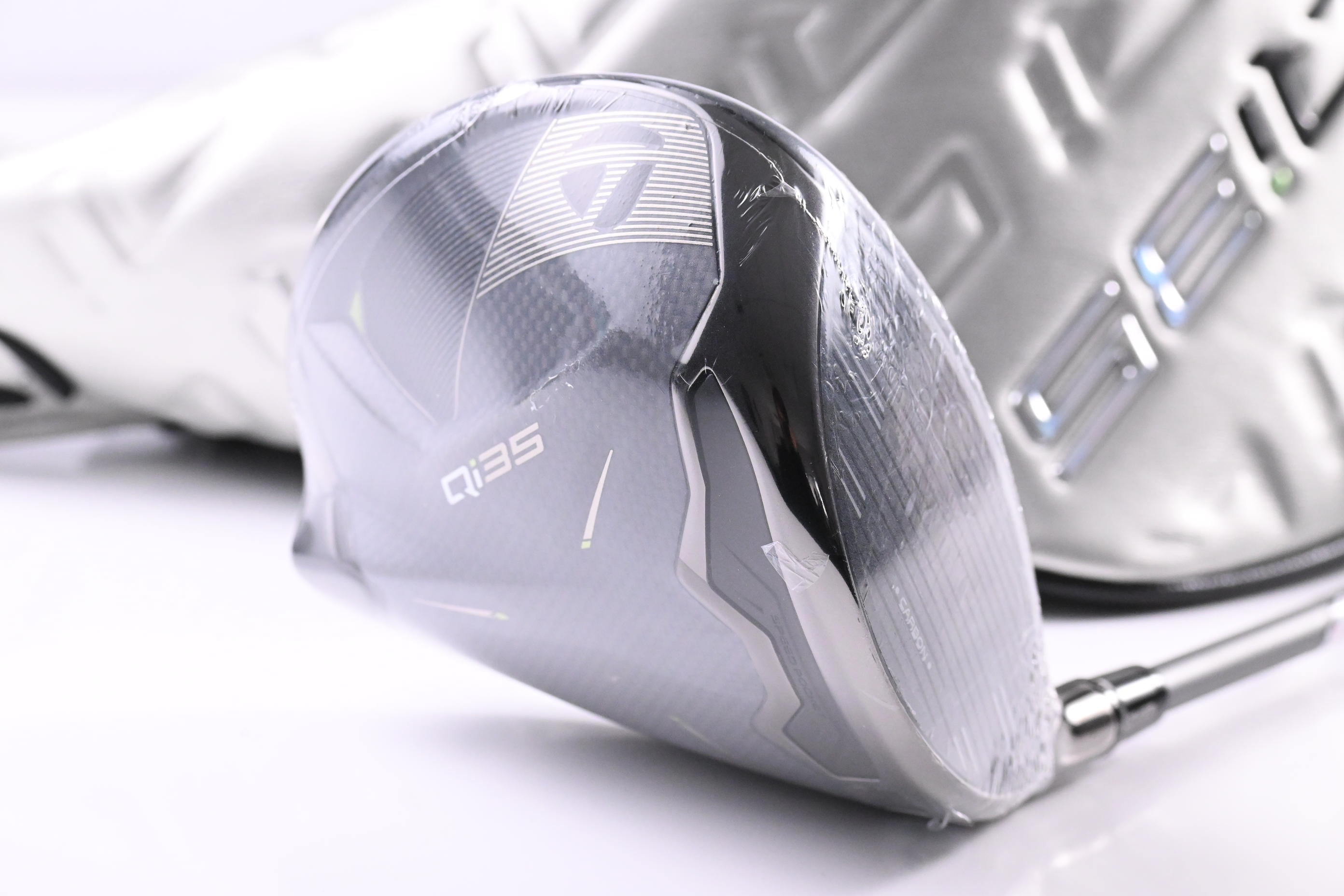 Taylormade Qi35 Max Driver / 12 Degree / Regular Flex Air Speeder 50 Shaft