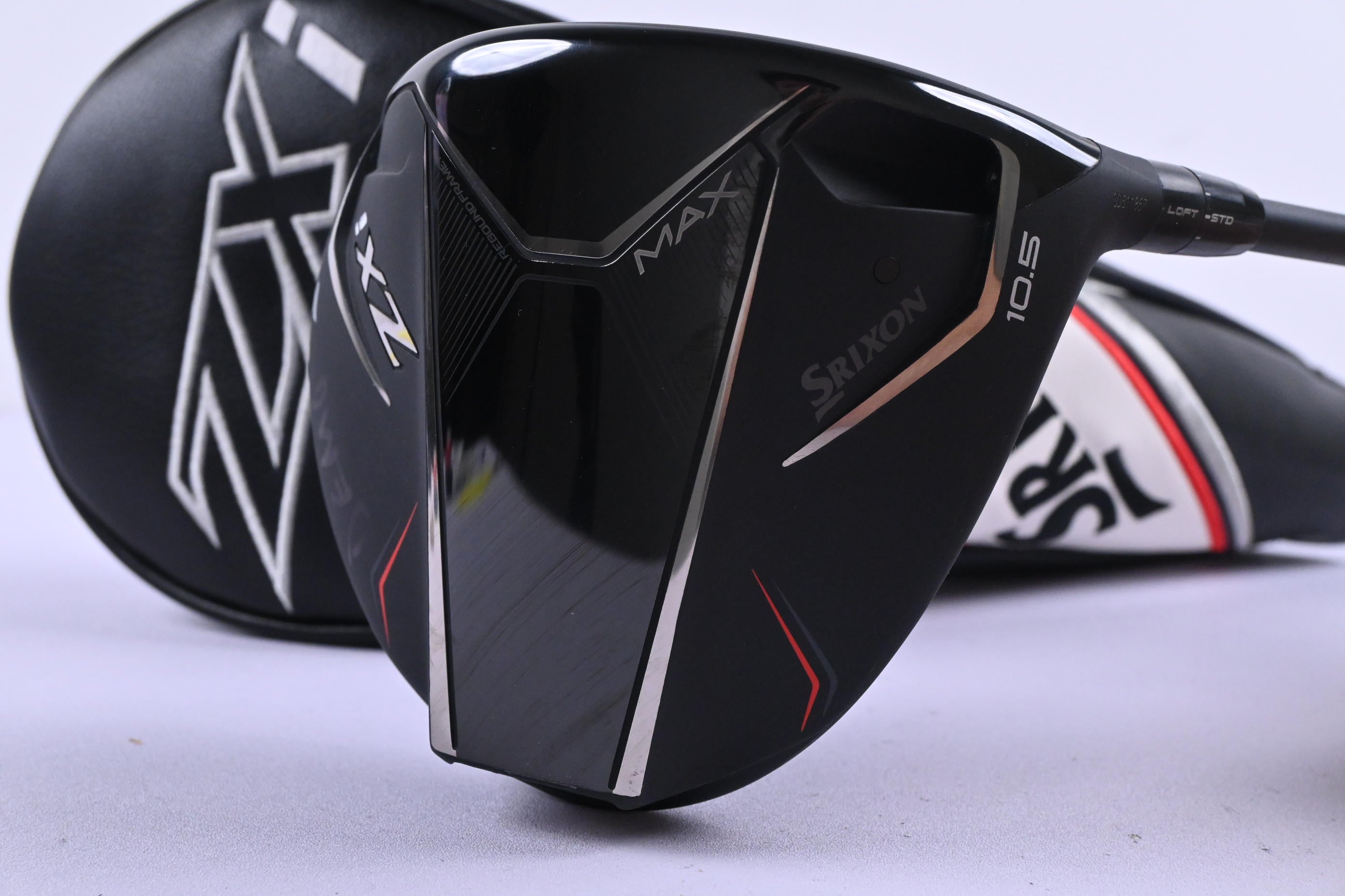 Srixon ZXi Max Driver / 10.5 Degree / Stiff Flex HZRDUS Gen5 Black 60 Shaft