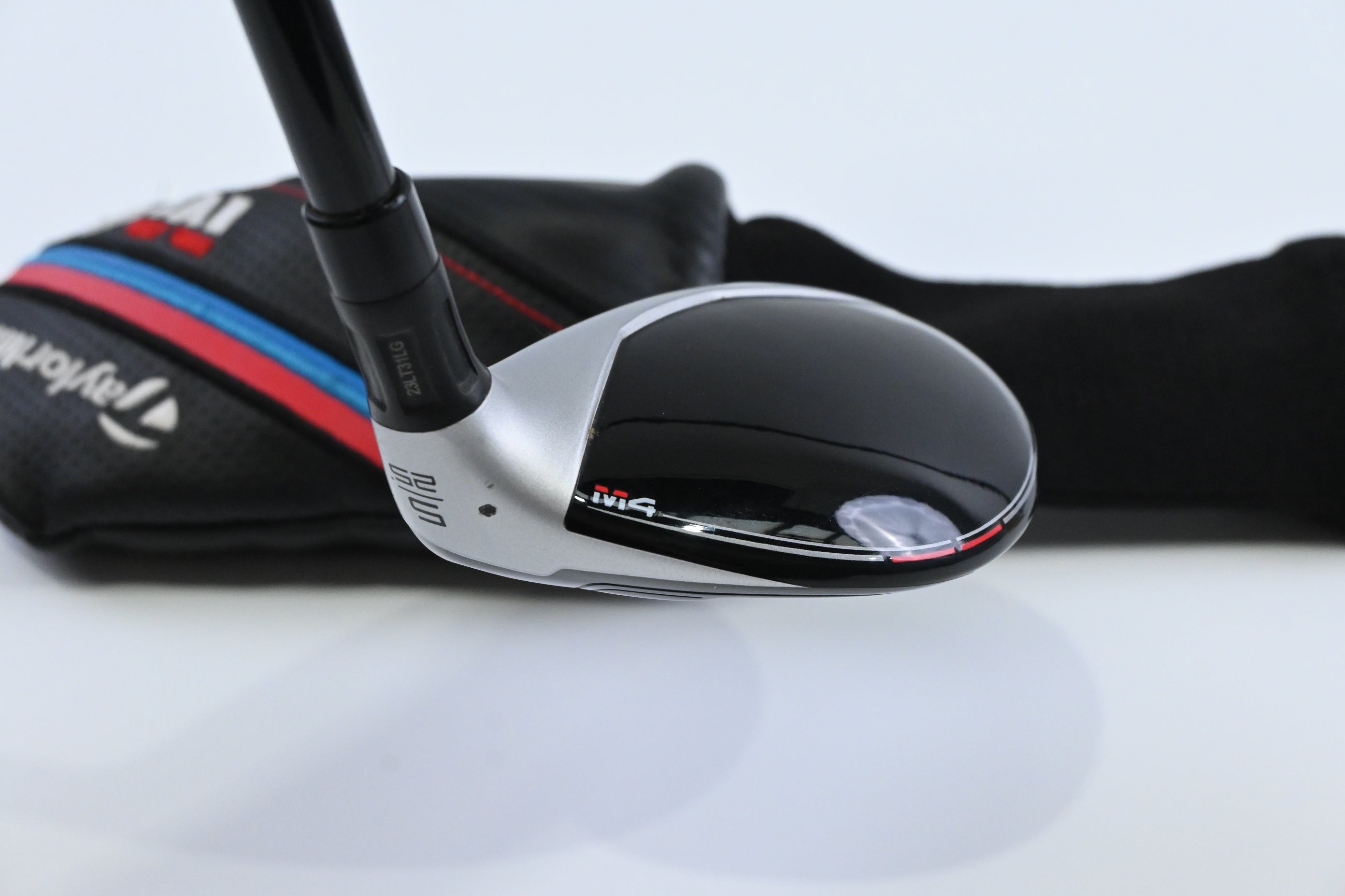 Taylormade M4 #5 Hybrid / 25 Degree / Stiff Flex Fujikura Atmos Red 7 Shaft