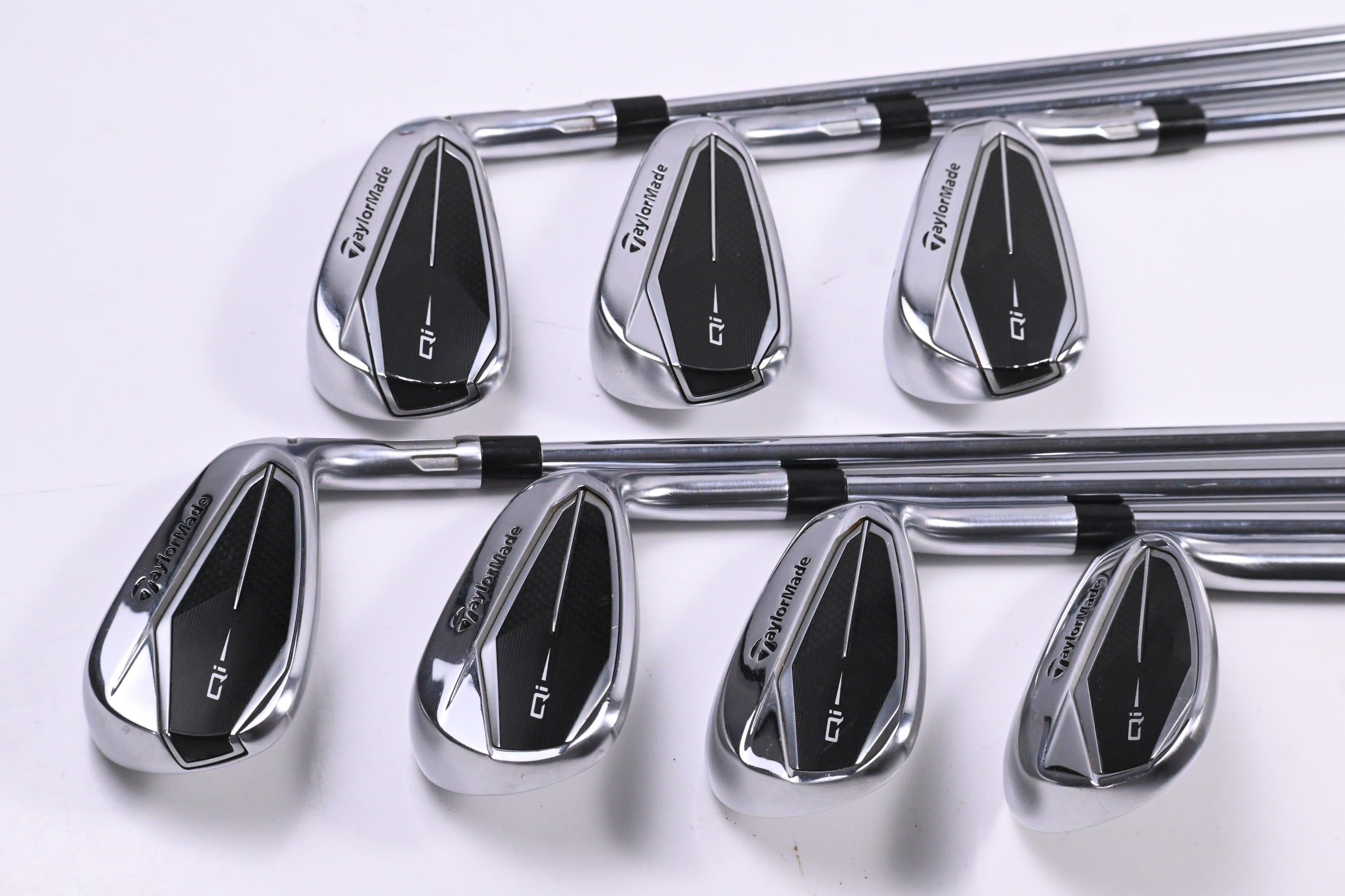 Taylormade Qi Irons / 5-PW+SW / Regular Flex KBS MAX MT 85 Shafts