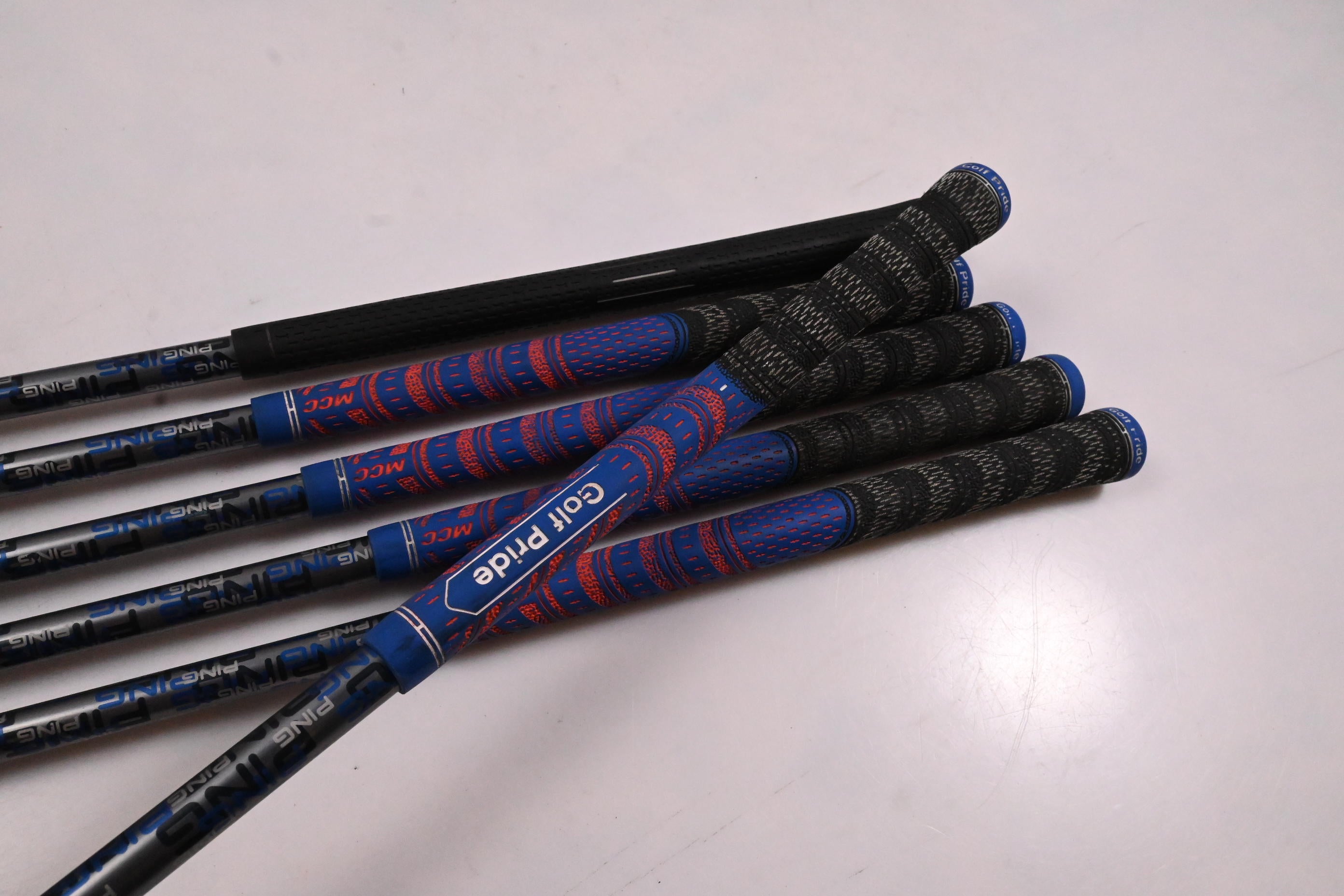 Ping G30 Irons / 6-PW+SW / Red Dot / Senior Flex Ping TFC 419 Shafts