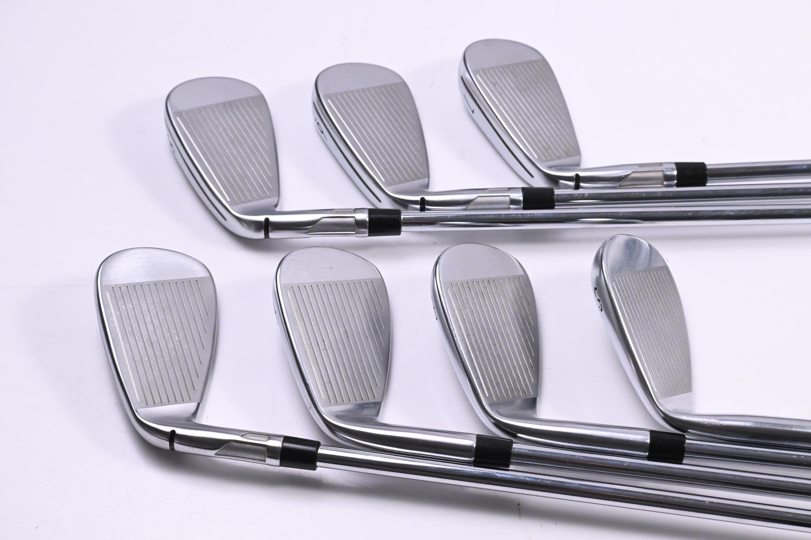 Taylormade Qi Irons / 5-PW+SW / Regular Flex KBS MAX MT 85 Shafts