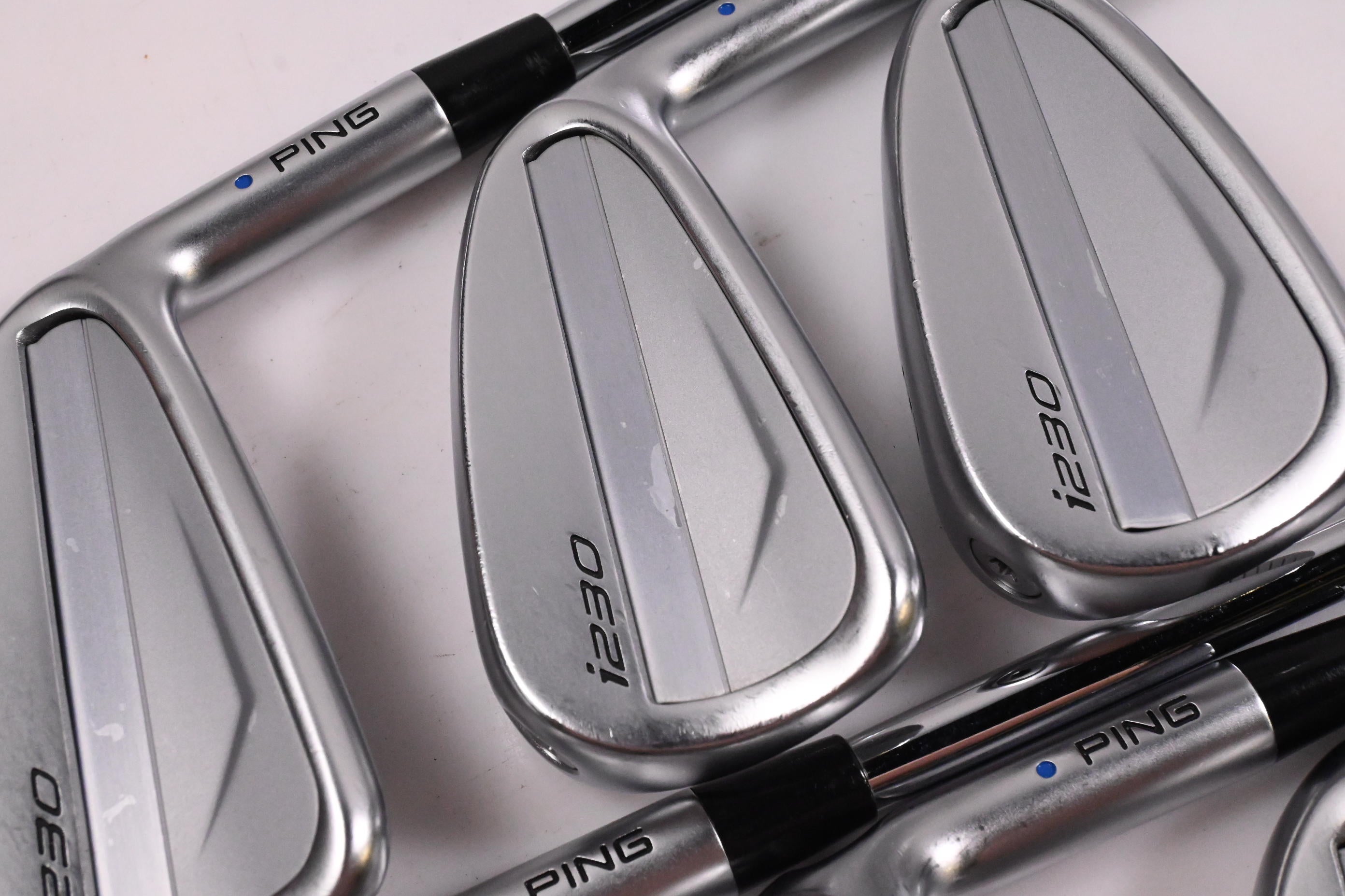 Ping i230 Irons / 6-PW+GW / Blue Dot / Regular Flex Ping AWT 2.0 Shafts