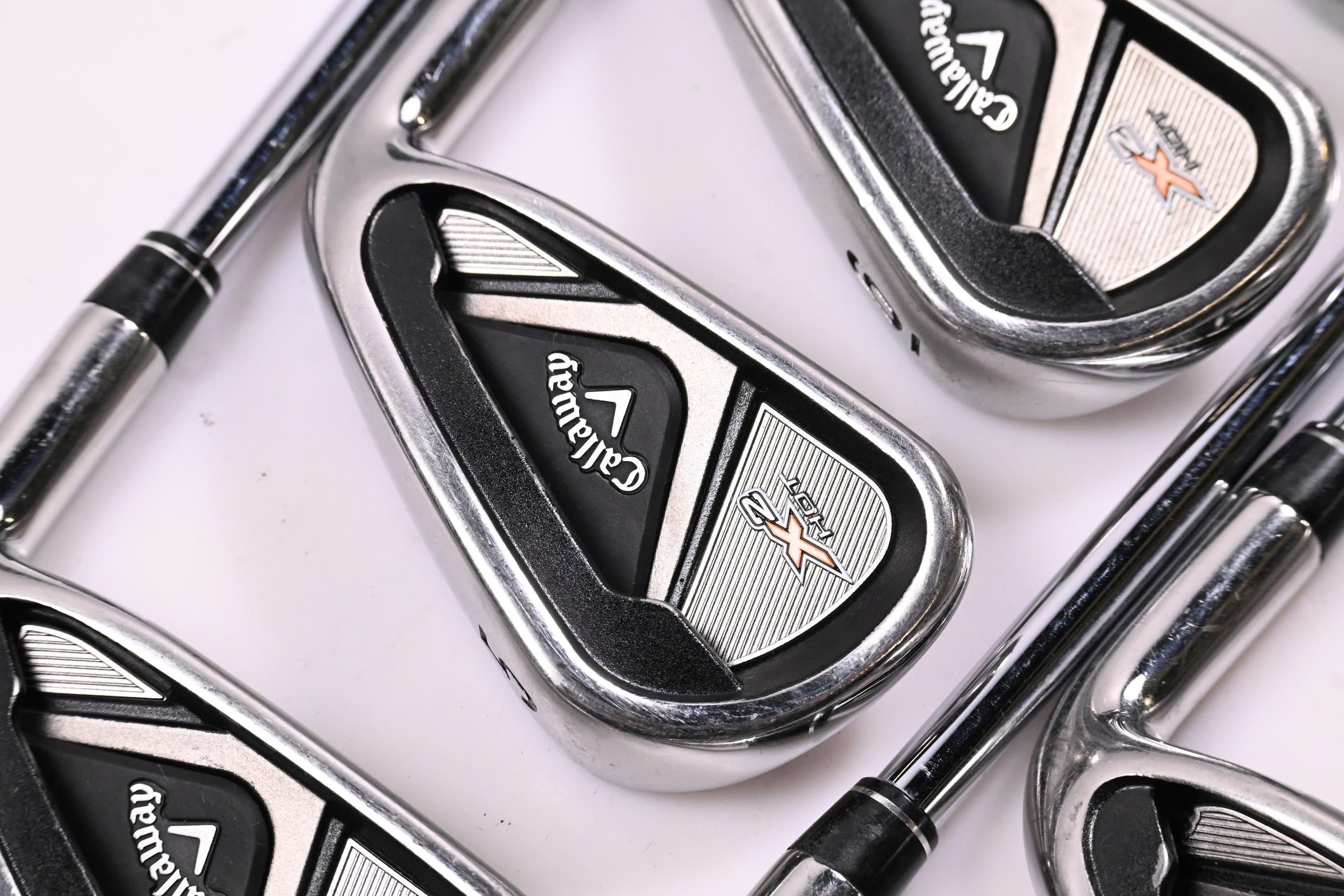 Callaway X2 Hot Irons / 4-PW+SW / Regular Flex SpeedStep 85 Shafts