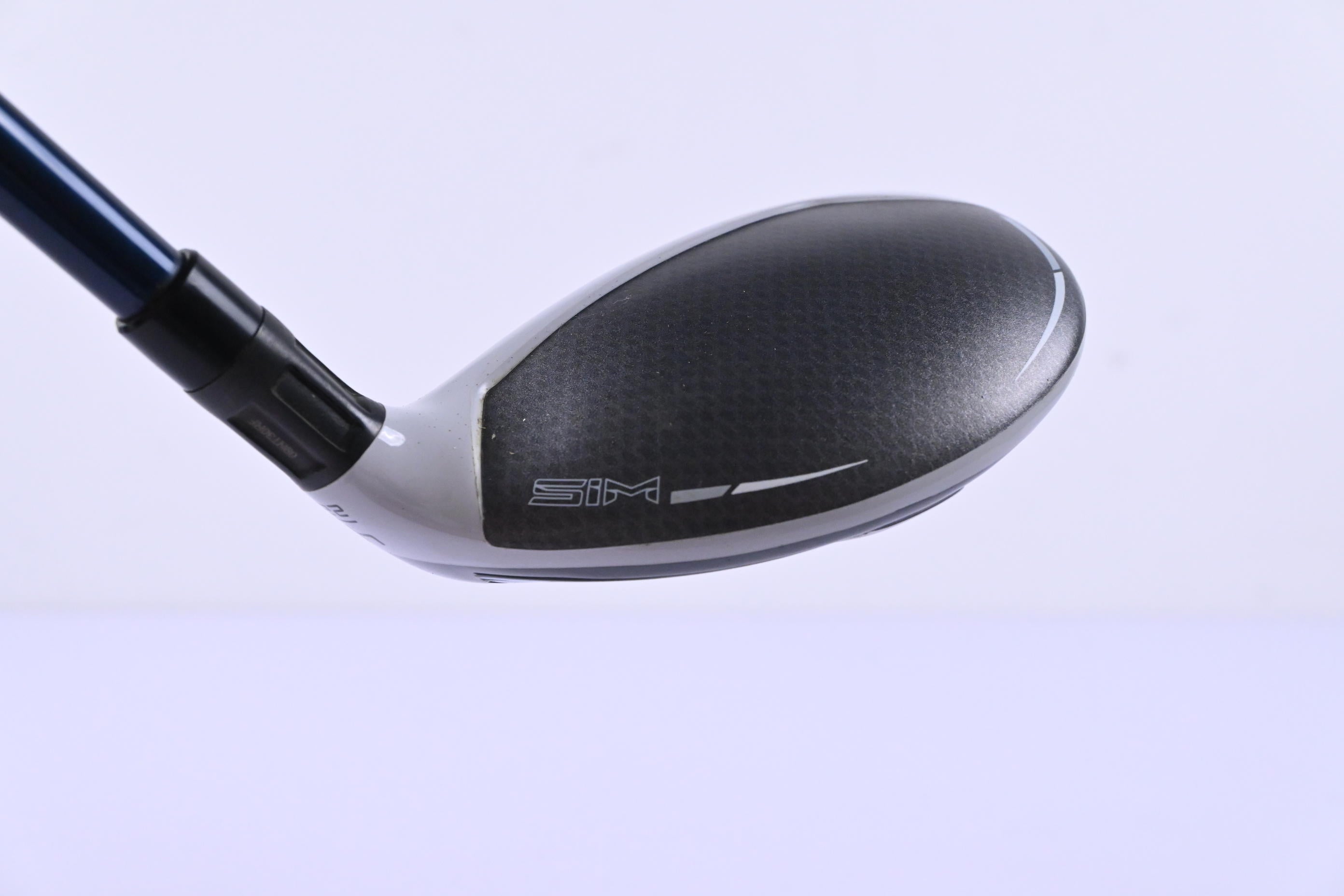 Taylormade SIM Max #4 Hybrid / 22 Degree / Regular Flex Fujikura Ventus Blue 6