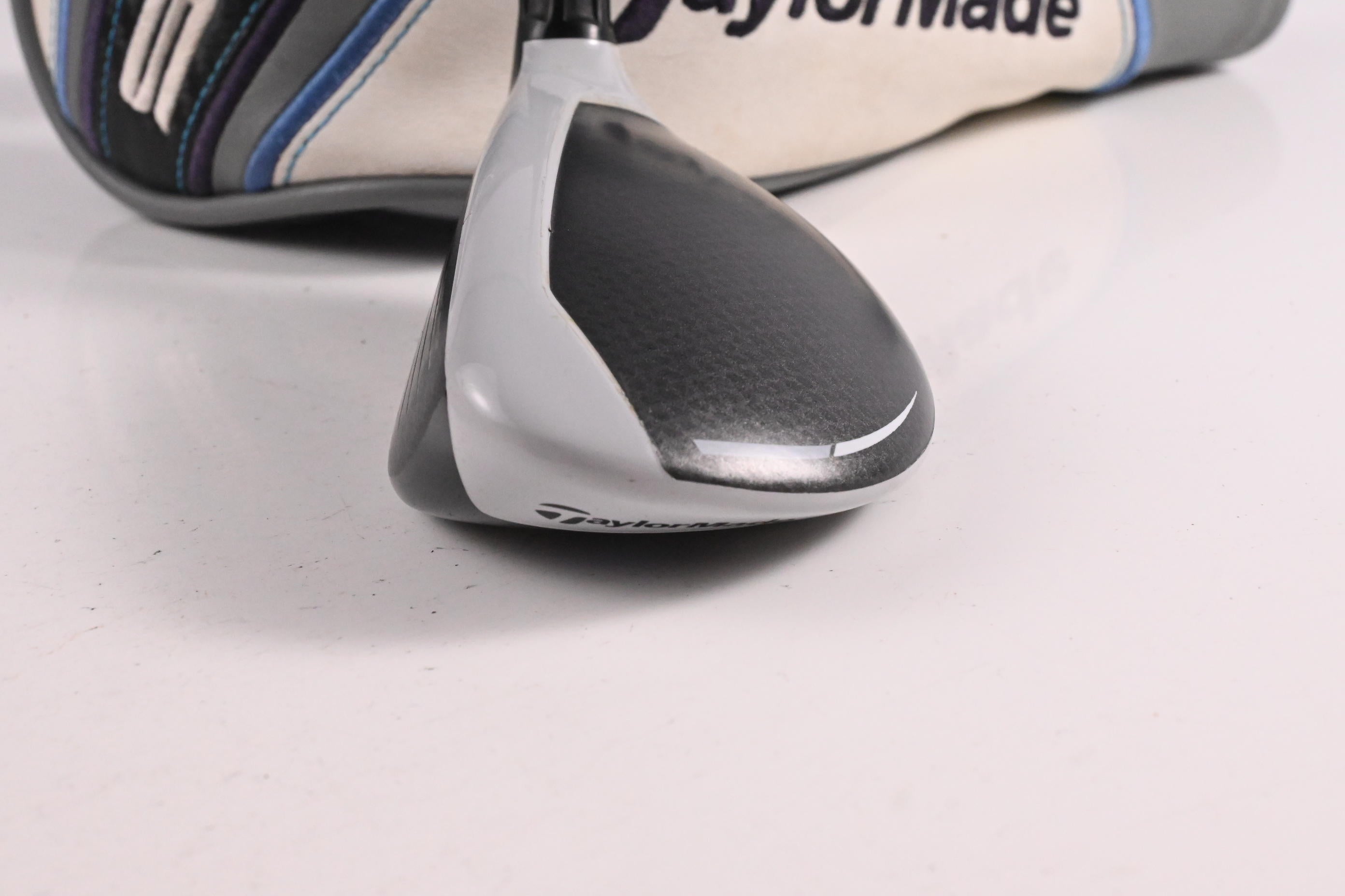 Left Hand Taylormade SIM Max #3 Hybrid / 19 Degree / Regular Flex Ventus Blue 6