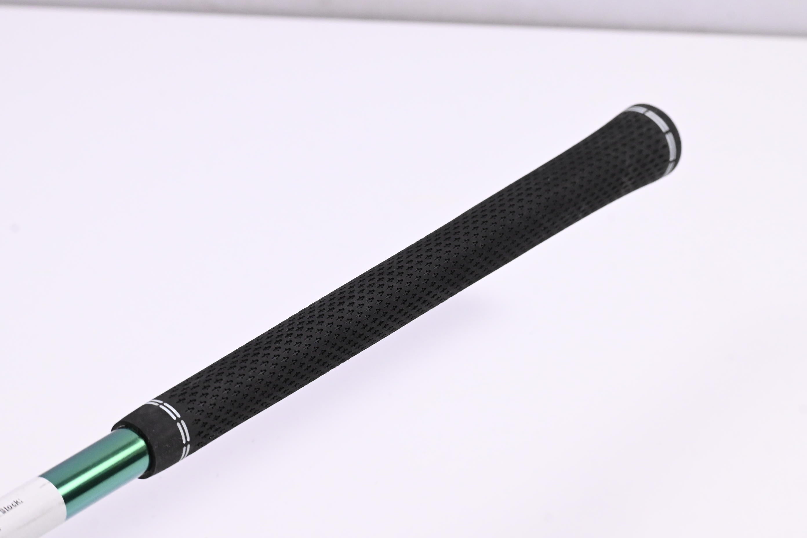 KBS KBS Tour Driven 70 Driver Shaft / Stiff Flex / Titleist Adapter