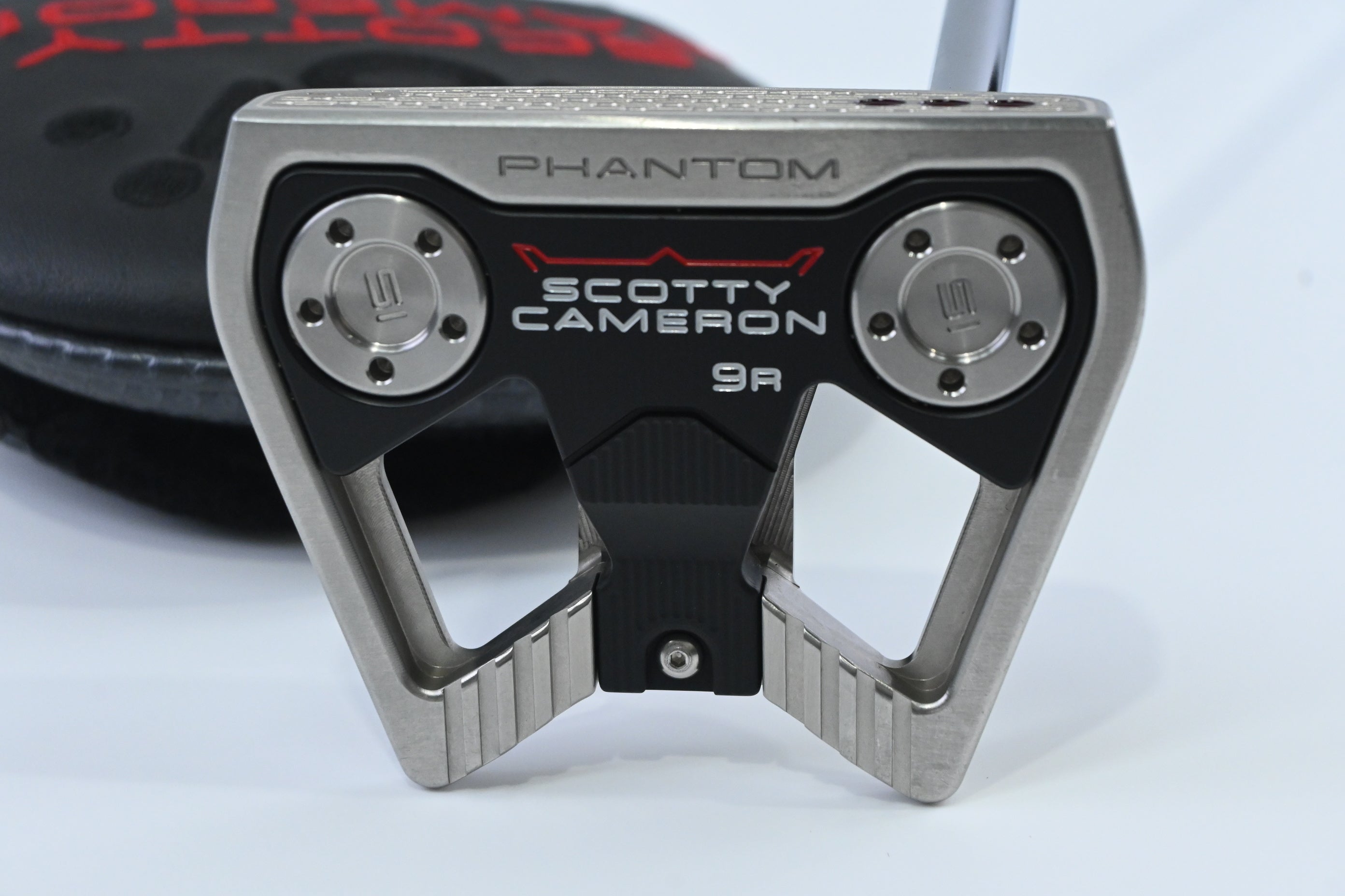 Scotty Cameron 2026 Phantom 9R Putter / 33 Inch