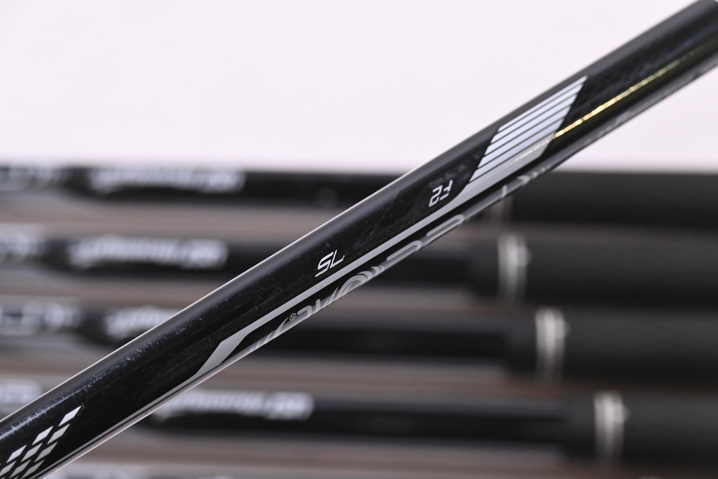 Wilson D9 Irons / 6-PW+GW / Senior Flex UST Recoil Dart 75 Shafts