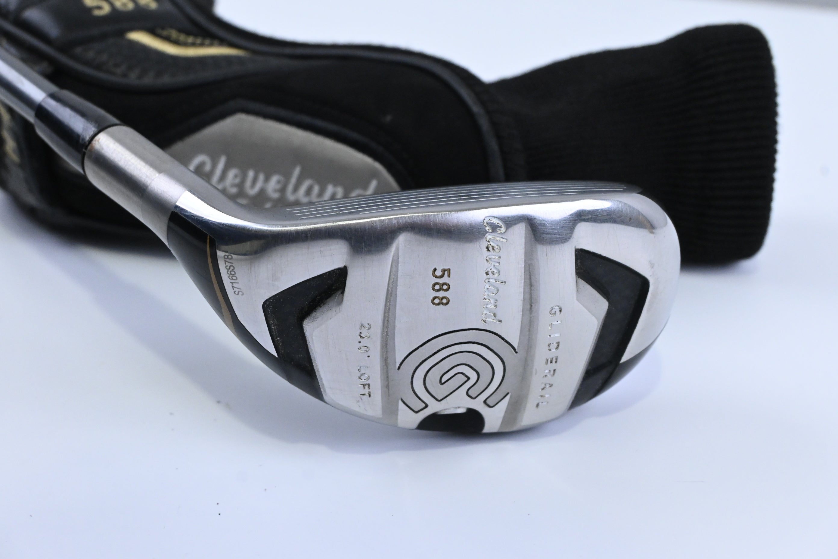 Left Hand Cleveland 588 Gliderail #4 Hybrid / 23 Degree / Senior Flex Diamana 74