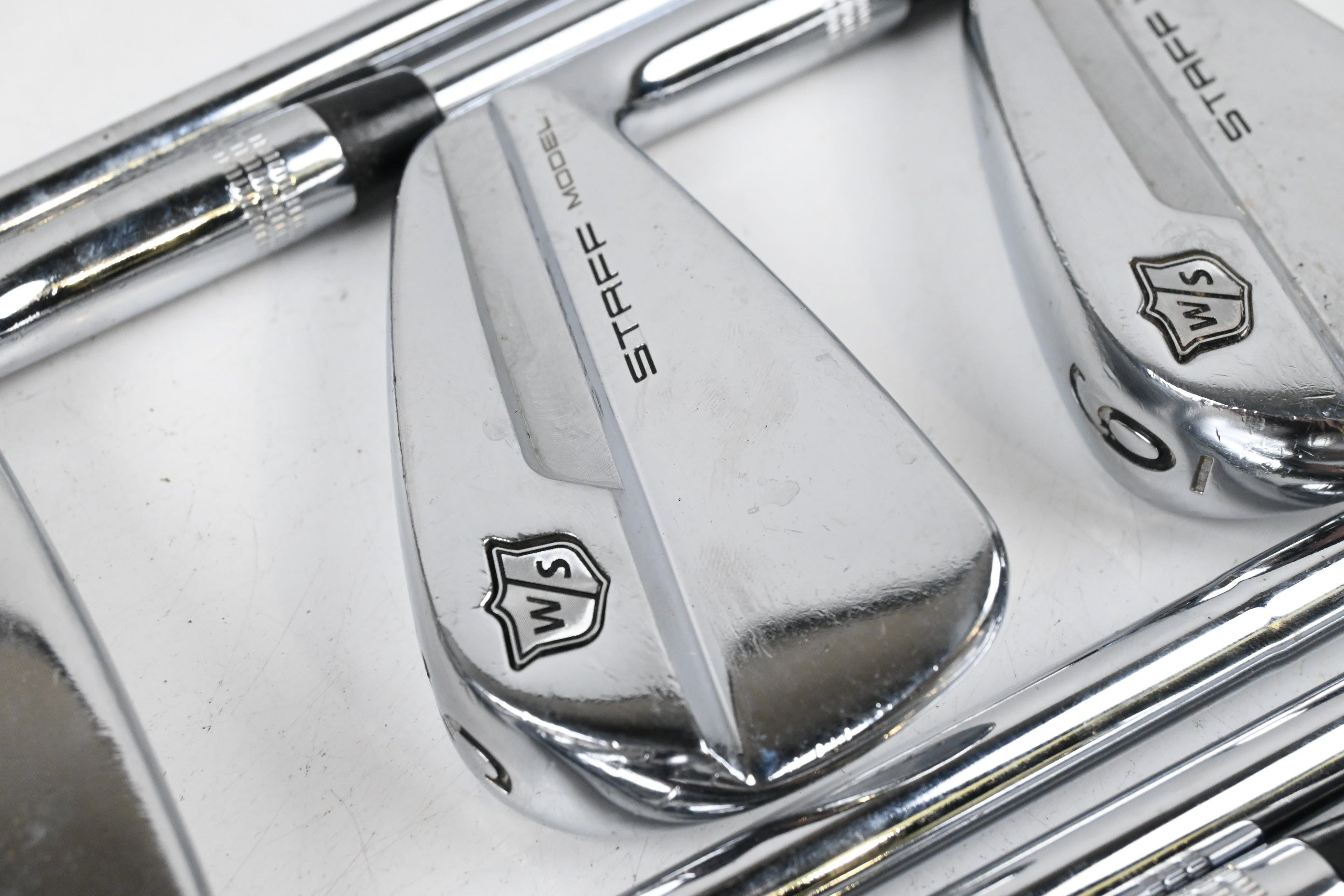 Wilson Staff Model Blade 2019 Irons / 3-PW / Stiff Flex KBS Tour 120 Shafts