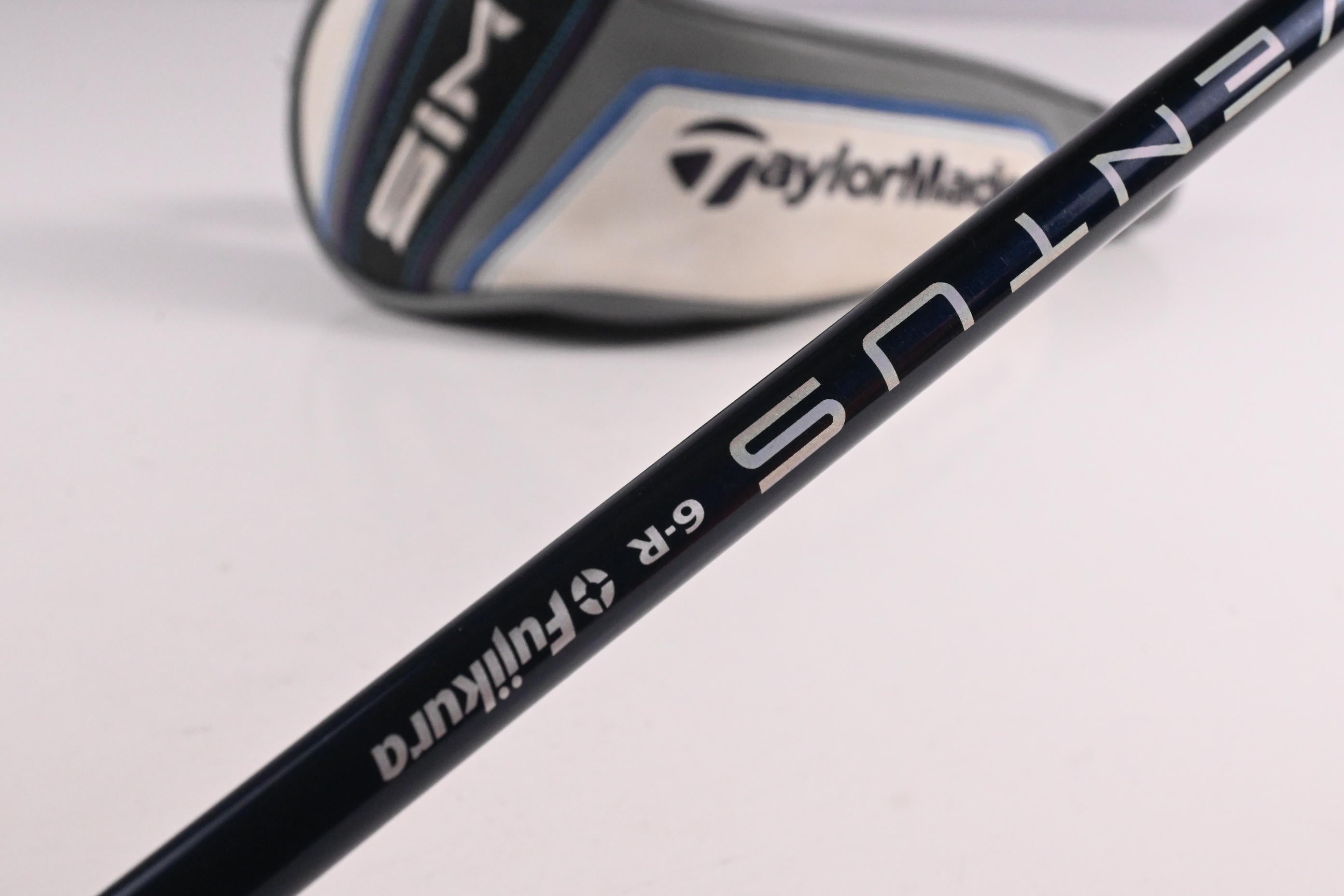 Left Hand Taylormade SIM Max #3 Hybrid / 19 Degree / Regular Flex Ventus Blue 6