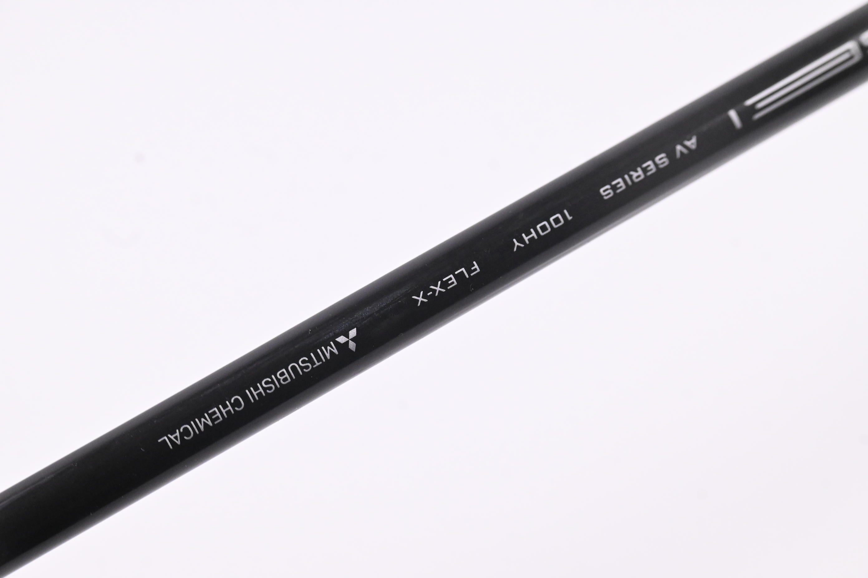 Titleist T200 Utility #3 Iron / 20 Degree / X-Flex Tensei AV Raw White 100 Shaft