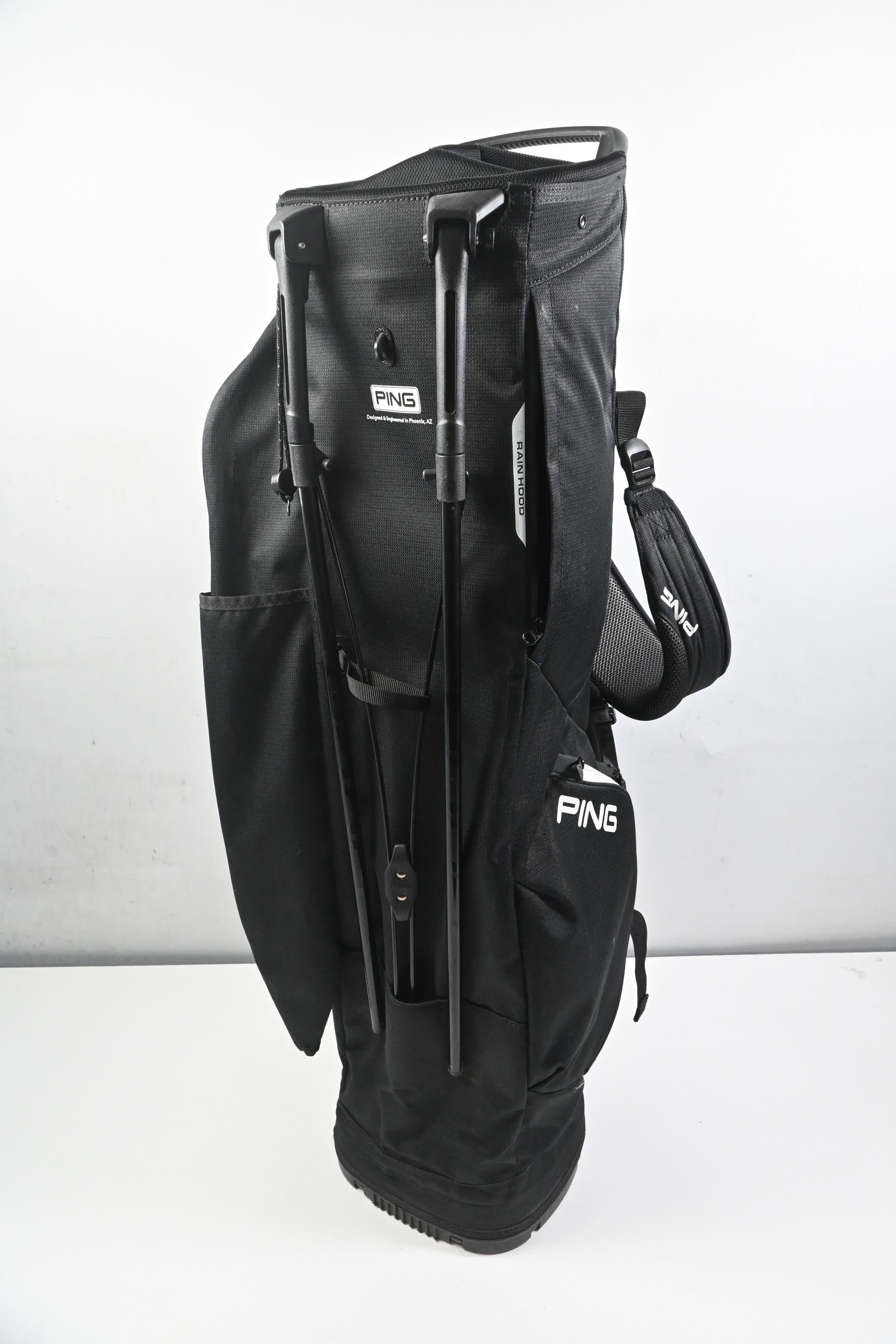 Ping Hoofer Lite Stand Bag / 4-Way Divider / Black, White