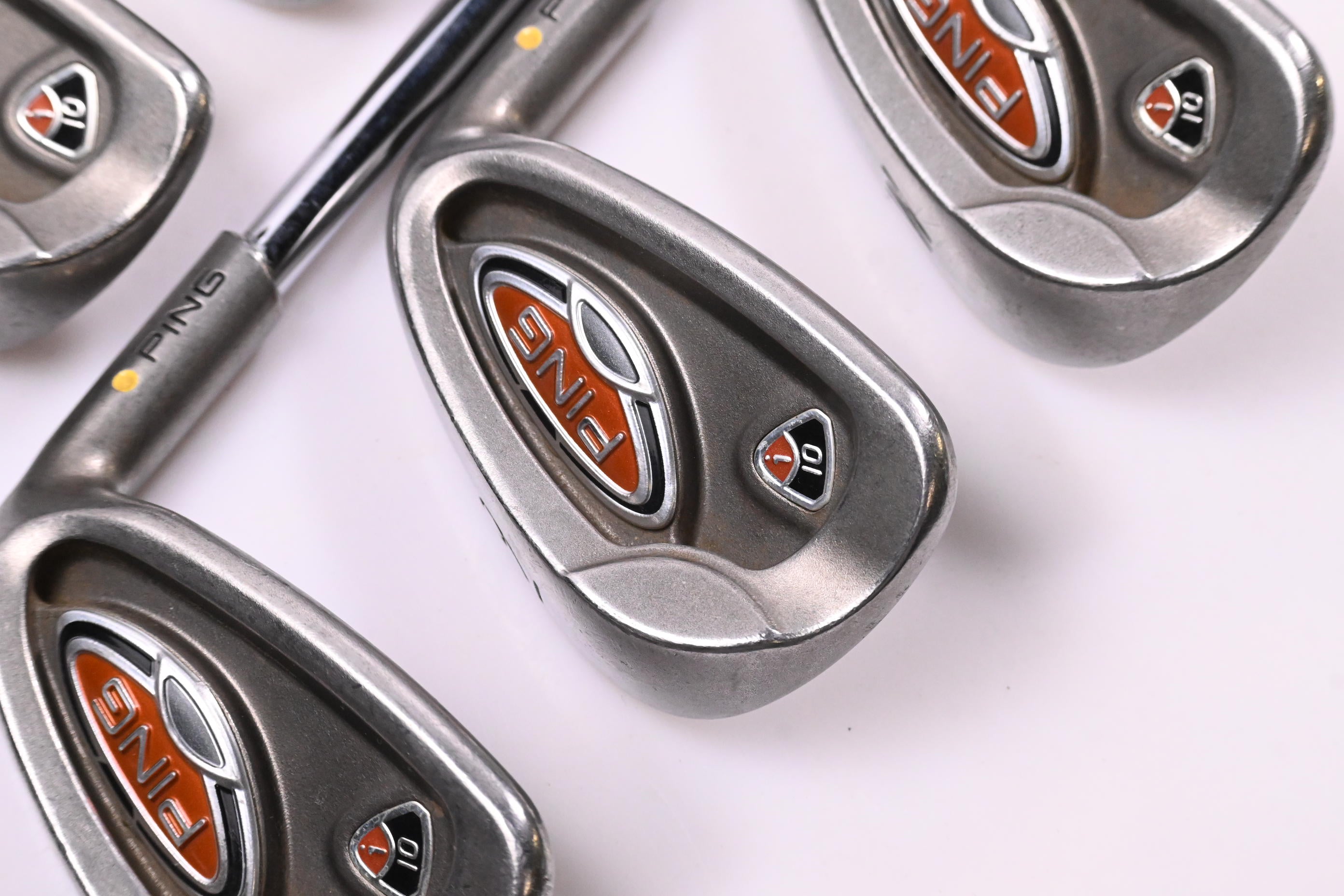Ping i10 Irons / 6-PW / Yellow Dot / Regular Flex Ping AWT Shafts