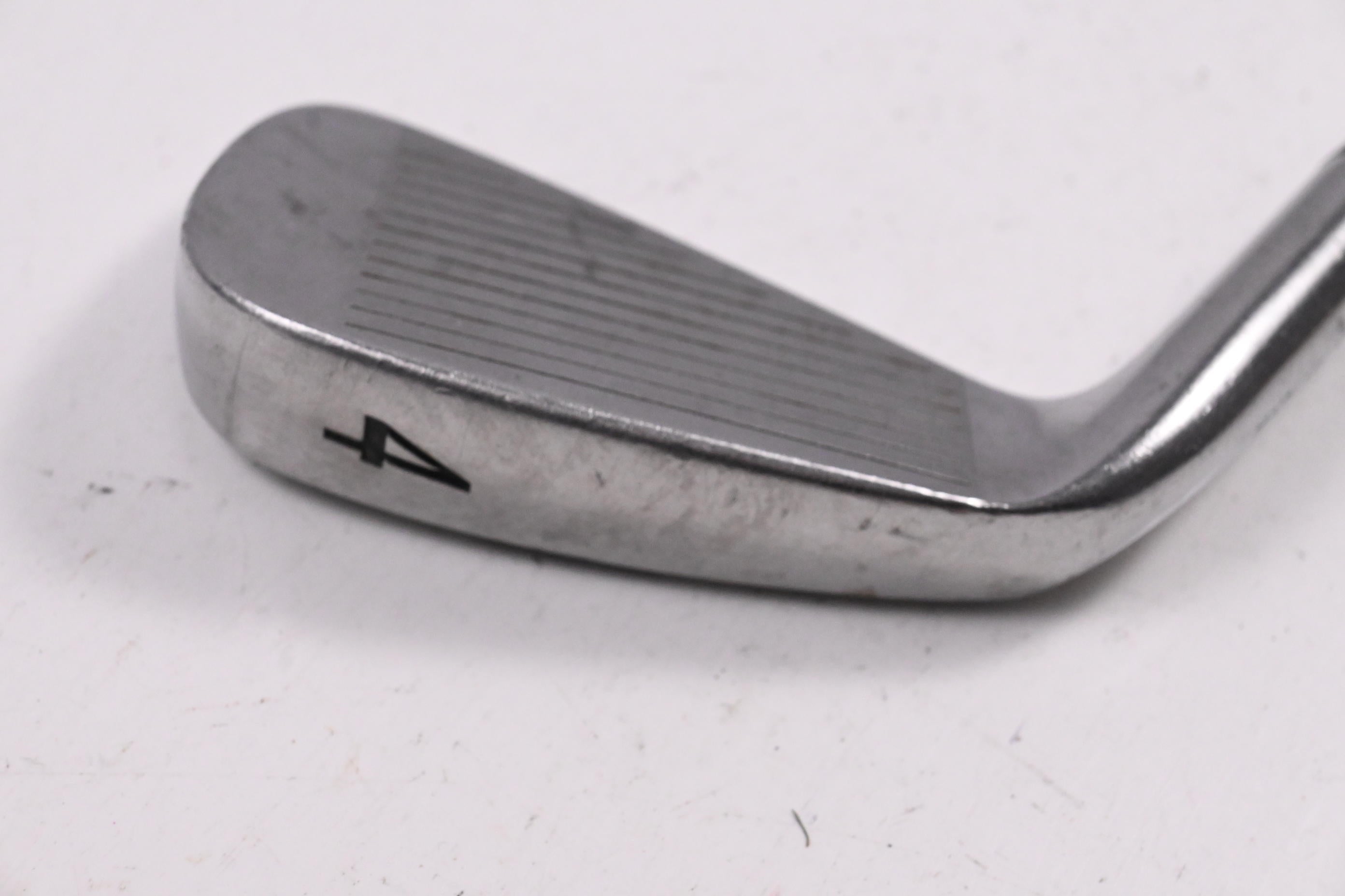 Wilson Ci9 #4 Iron / 23 Degree / Regular Flex Unbranded Shaft