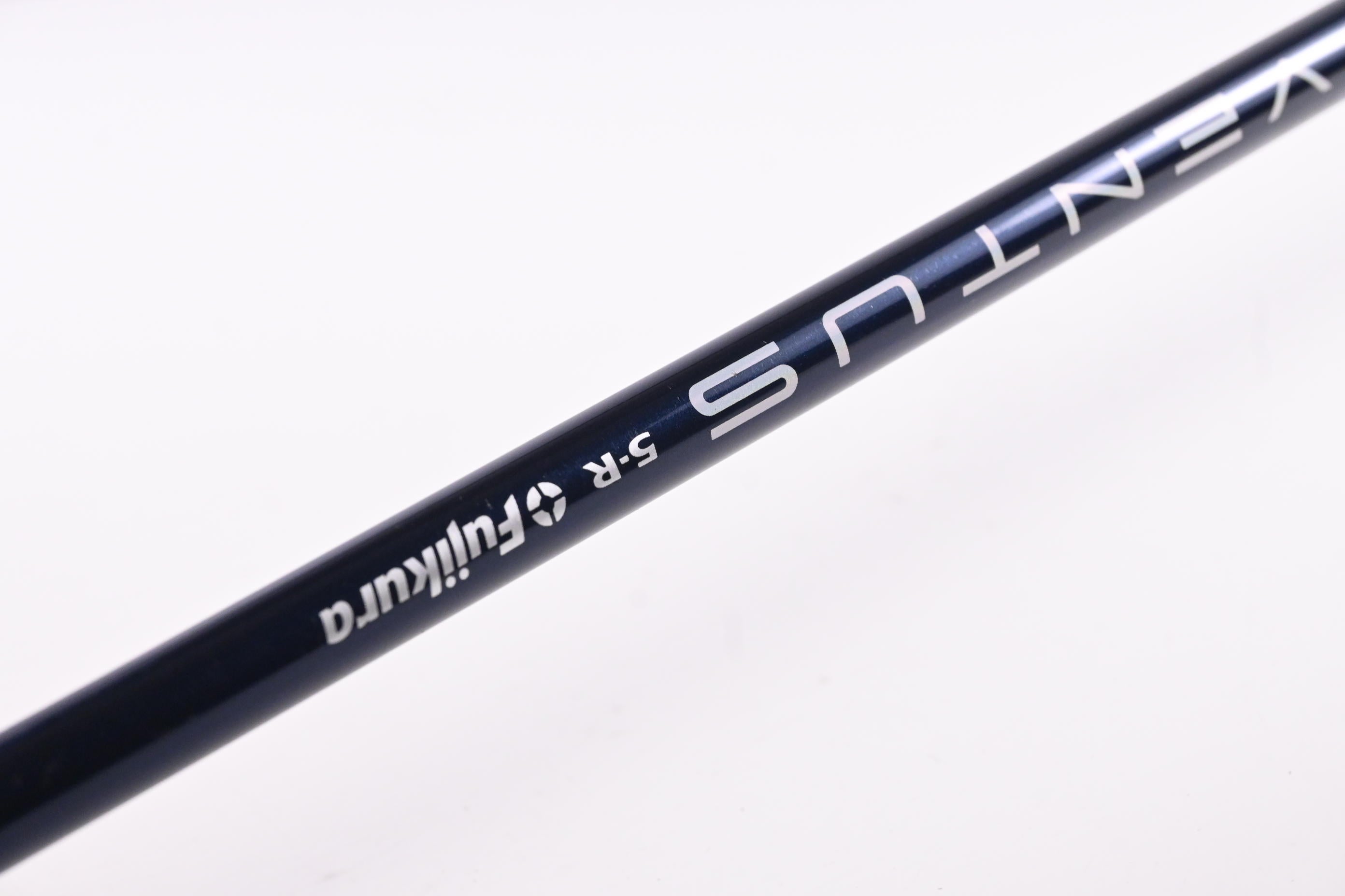 Taylormade SIM2 Max Driver / 10.5 Degree / Regular Flex Ventus Blue 5 Shaft