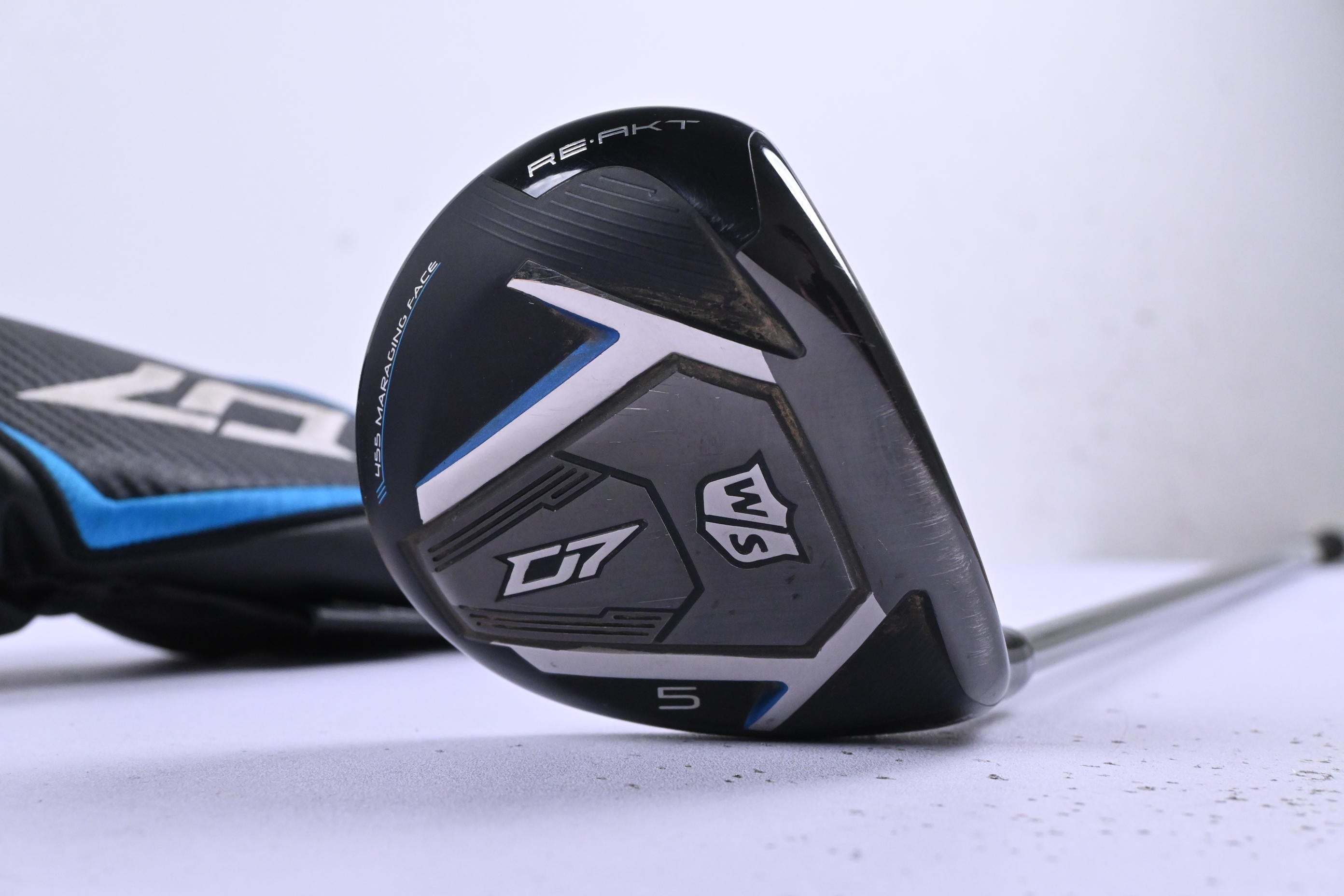Wilson Staff D7 #5 Wood / 18 Degree / Regular Flex UST Mamiya Helium 46 Shaft