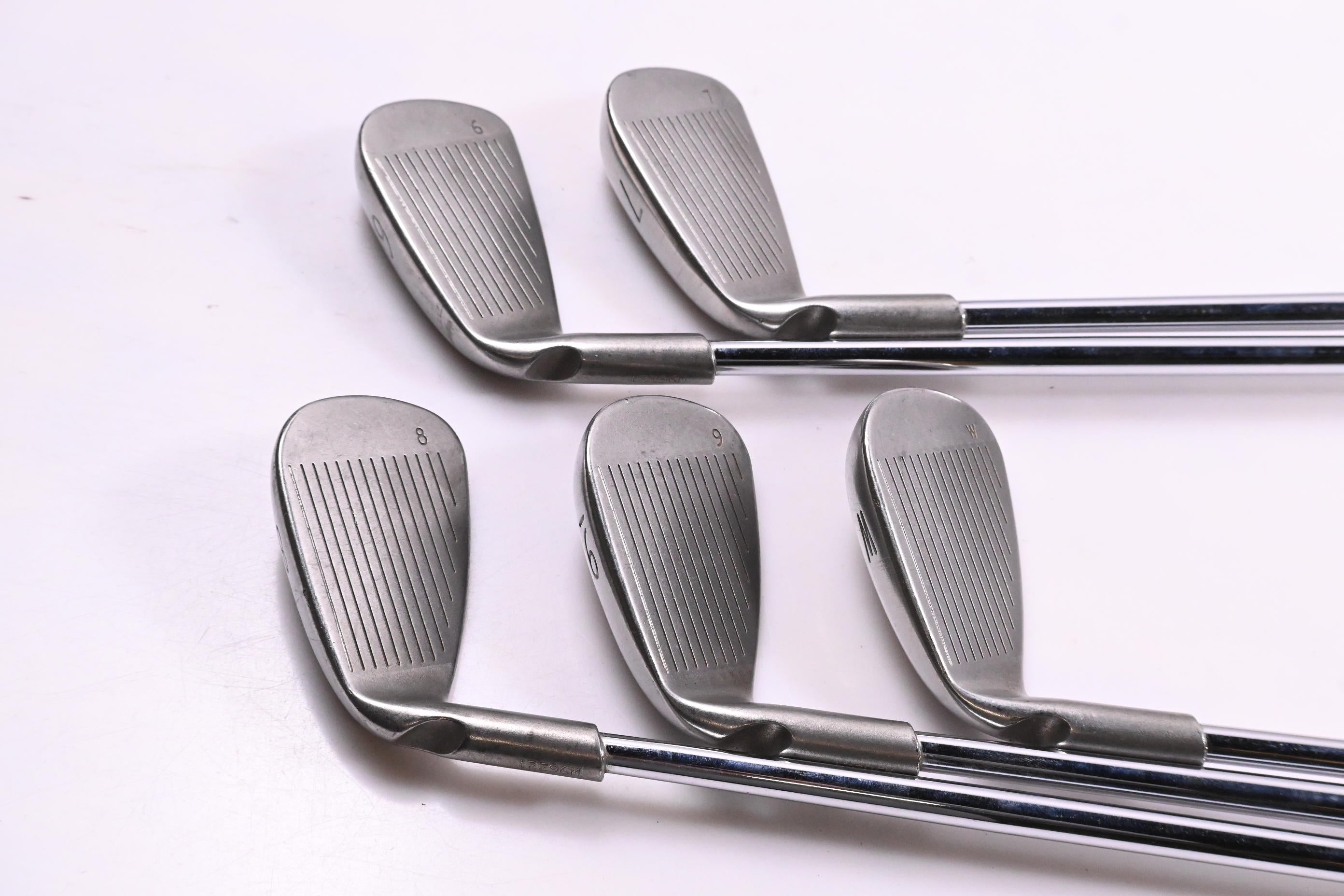 Ping i10 Irons / 6-PW / Yellow Dot / Regular Flex Ping AWT Shafts