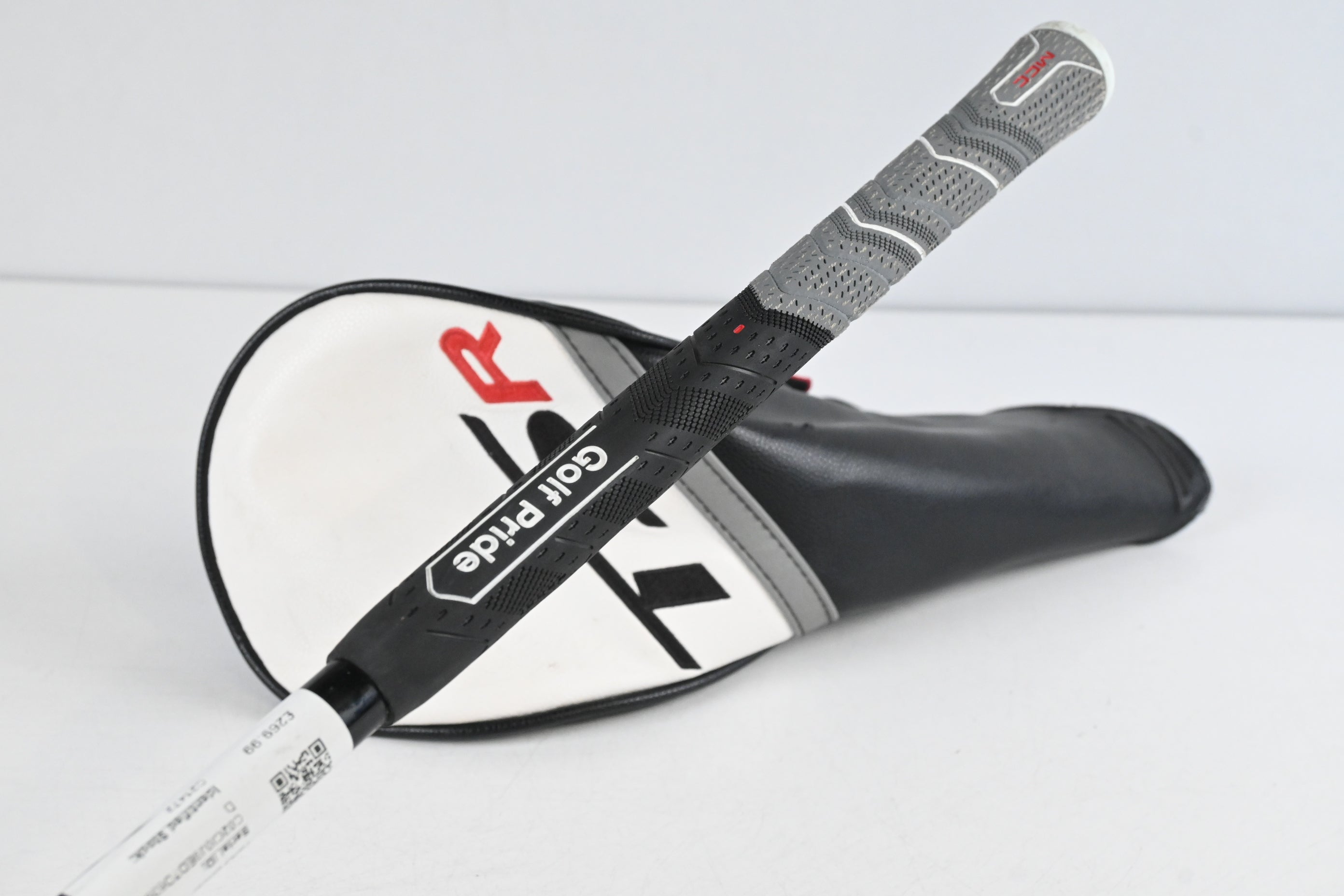 Titleist TSR3 Driver / 9 Degree / Stiff Flex Hzrdus Gen 4 Black 60 Shaft