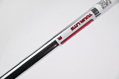 Wilson DYNAPWR 2025 Pitching Wedge / 42.5 Degree / Regular Flex KBS Tour Lite