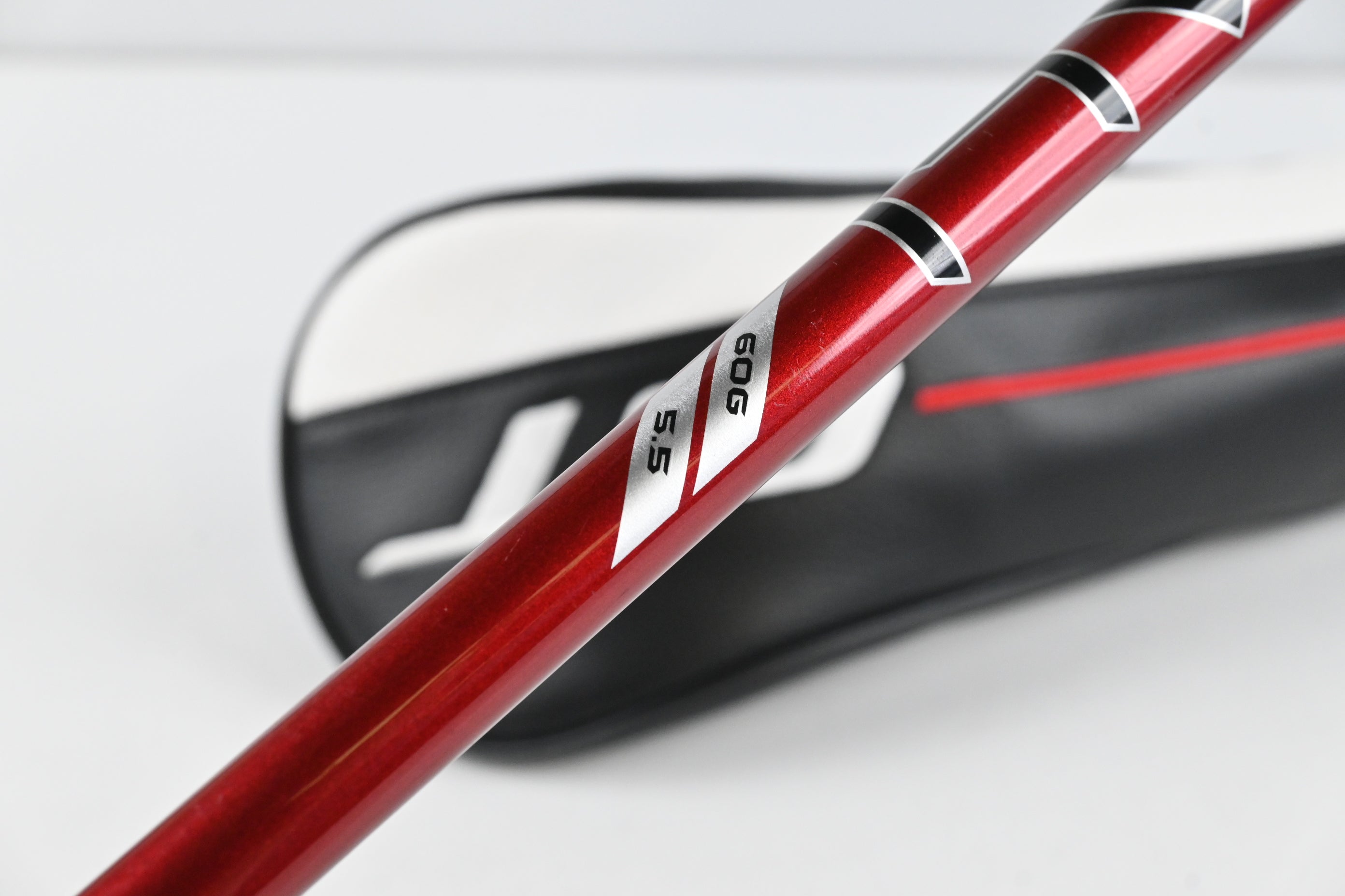 Titleist GT2 #3 Wood / 16.5 Degree / Regular Flex Denali Red 60 Shaft