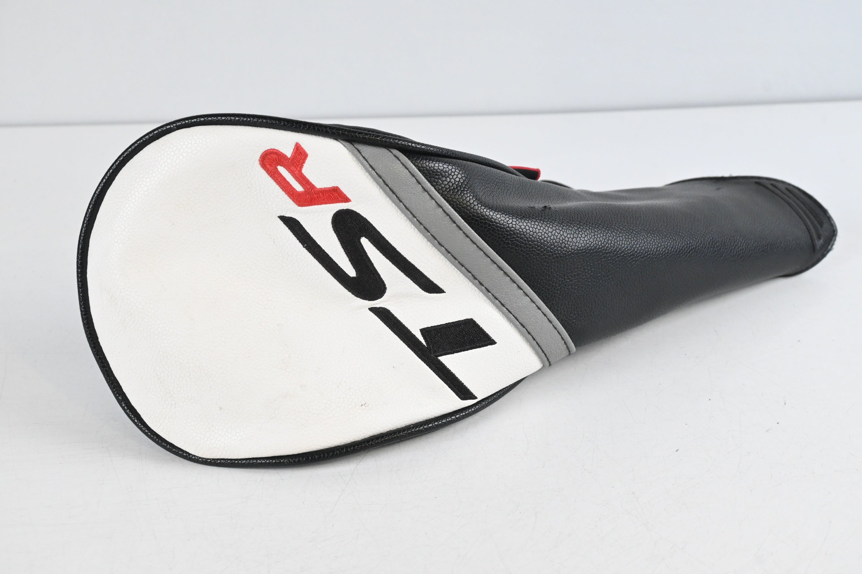 Titleist TSR3 Driver / 9 Degree / Stiff Flex Hzrdus Gen 4 Black 60 Shaft