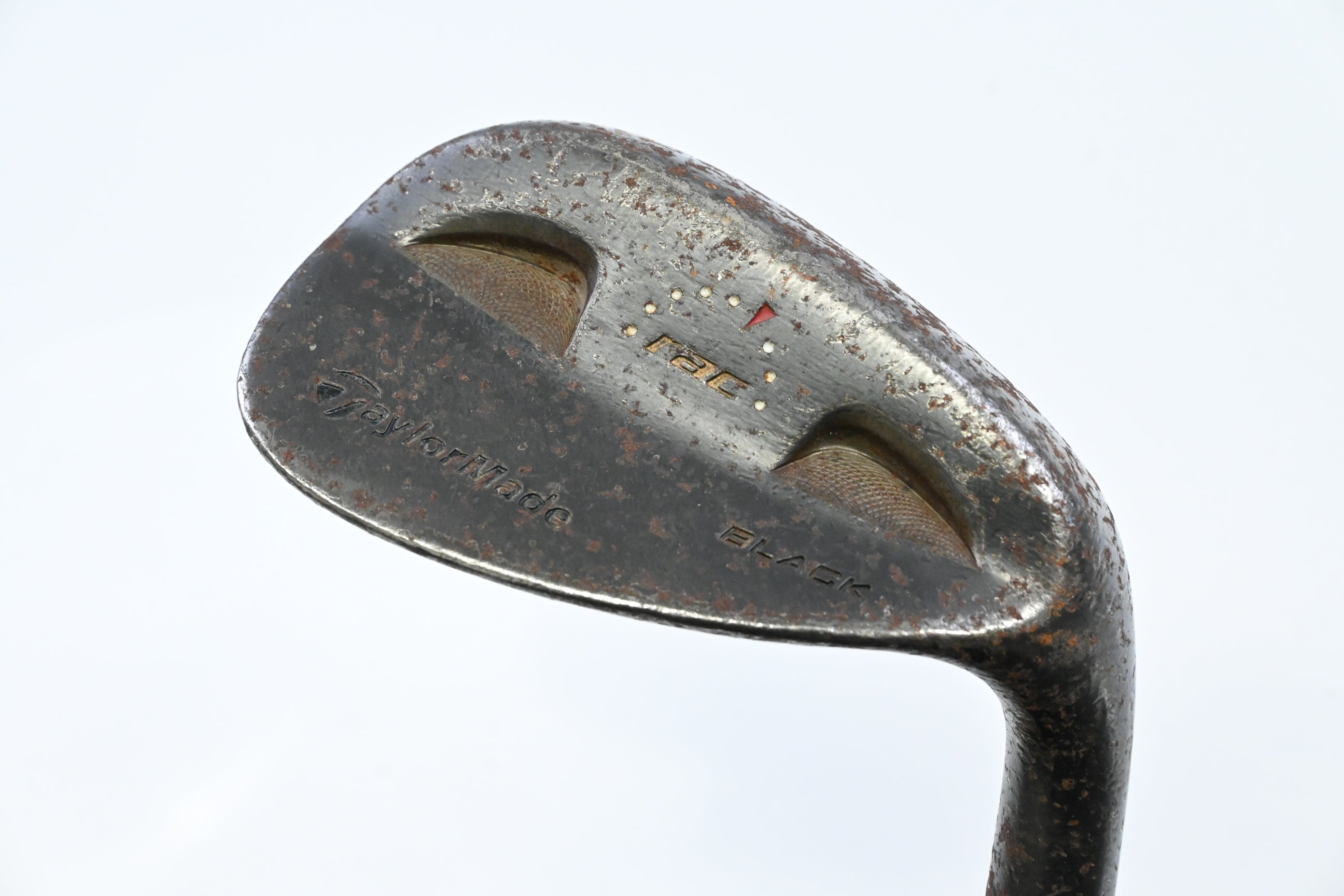 Taylormade RAC Black Gap Wedge / 52 Degree / Wedge Flex Dynamic Gold Shaft