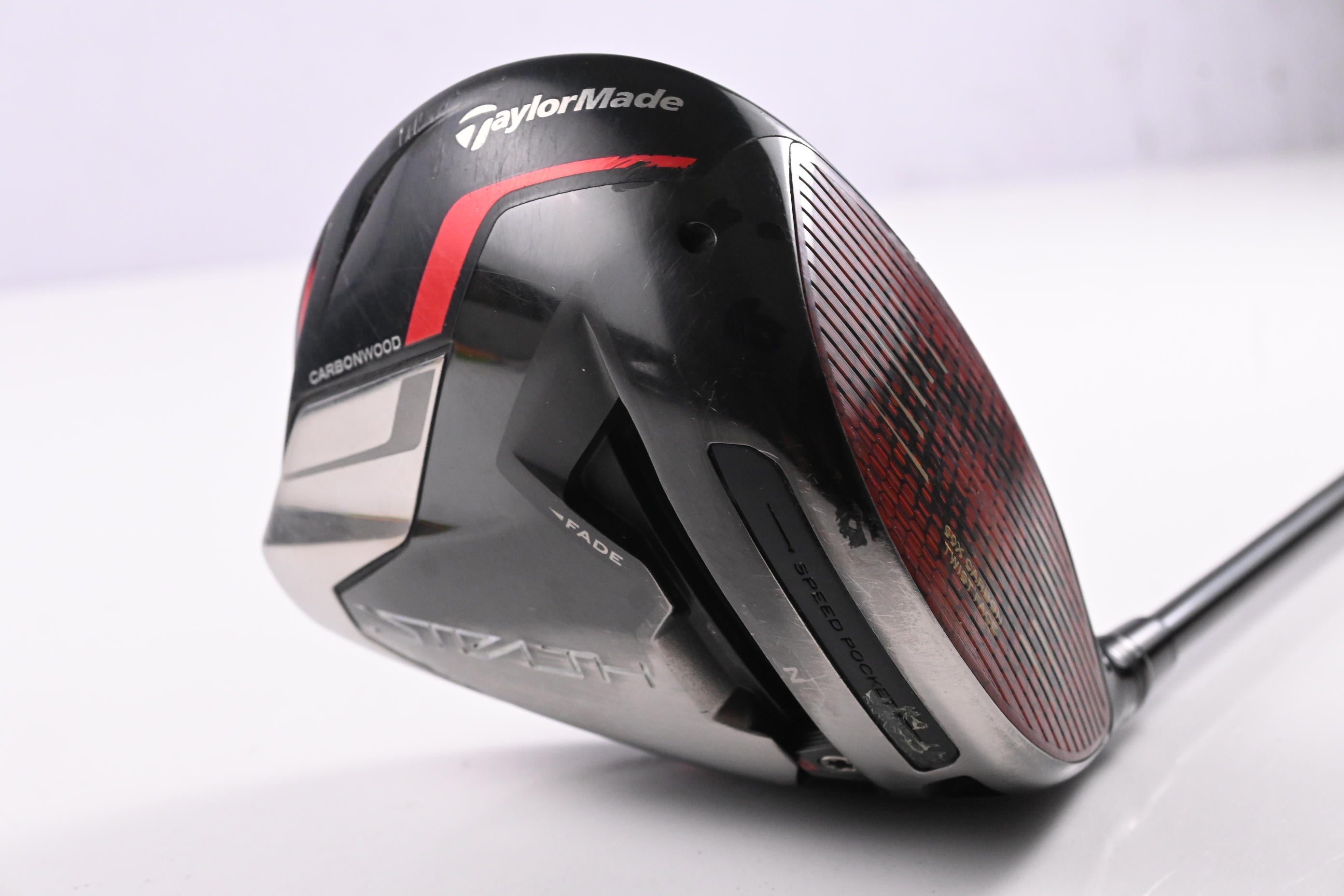 Taylormade Stealth Plus Driver / 10.5 Degree / Regular Flex HZRDUS Smoke RDX Red 60
