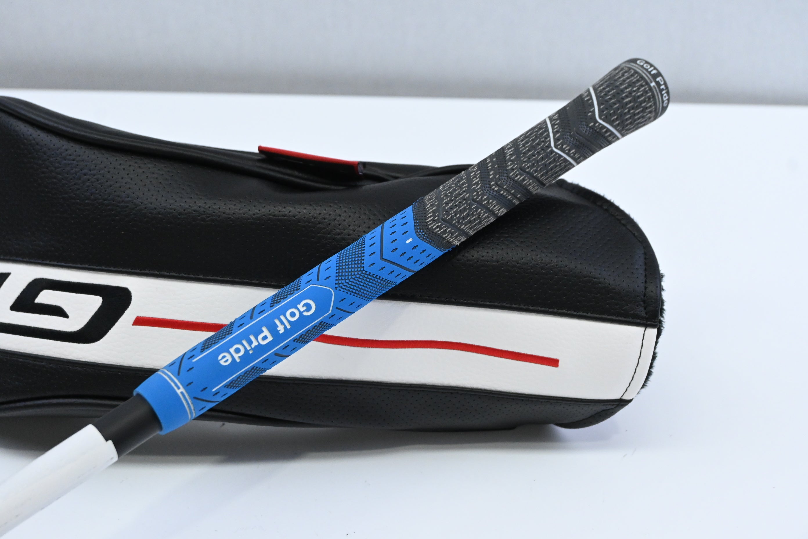 Titleist GTS3 Driver / 8 Degree / Stiff Flex Tensei 1K Blue 55 Shaft
