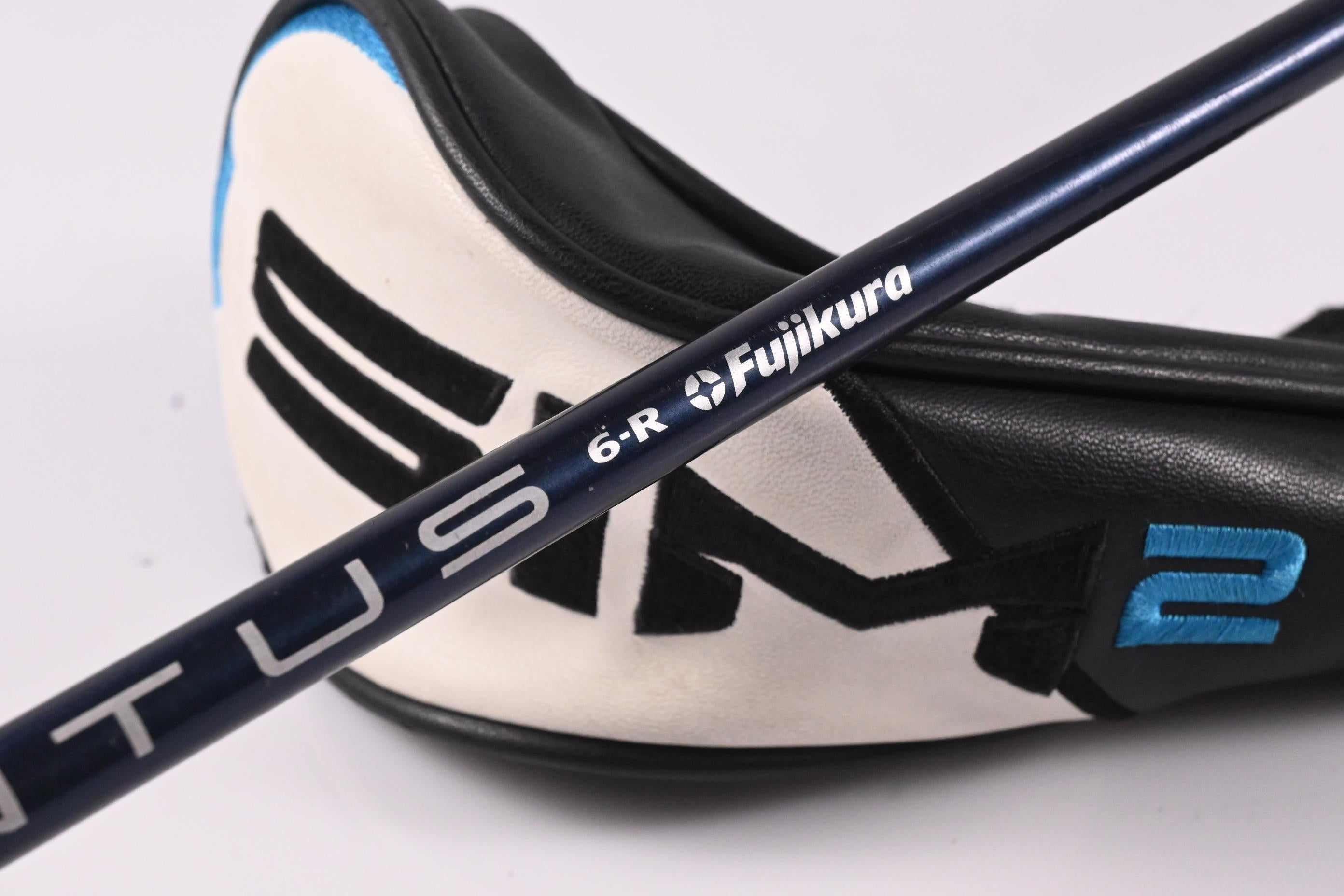 Taylormade SIM2 Max #4 Hybrid / 22 Degree / Regular Flex Ventus Blue 6 Shaft