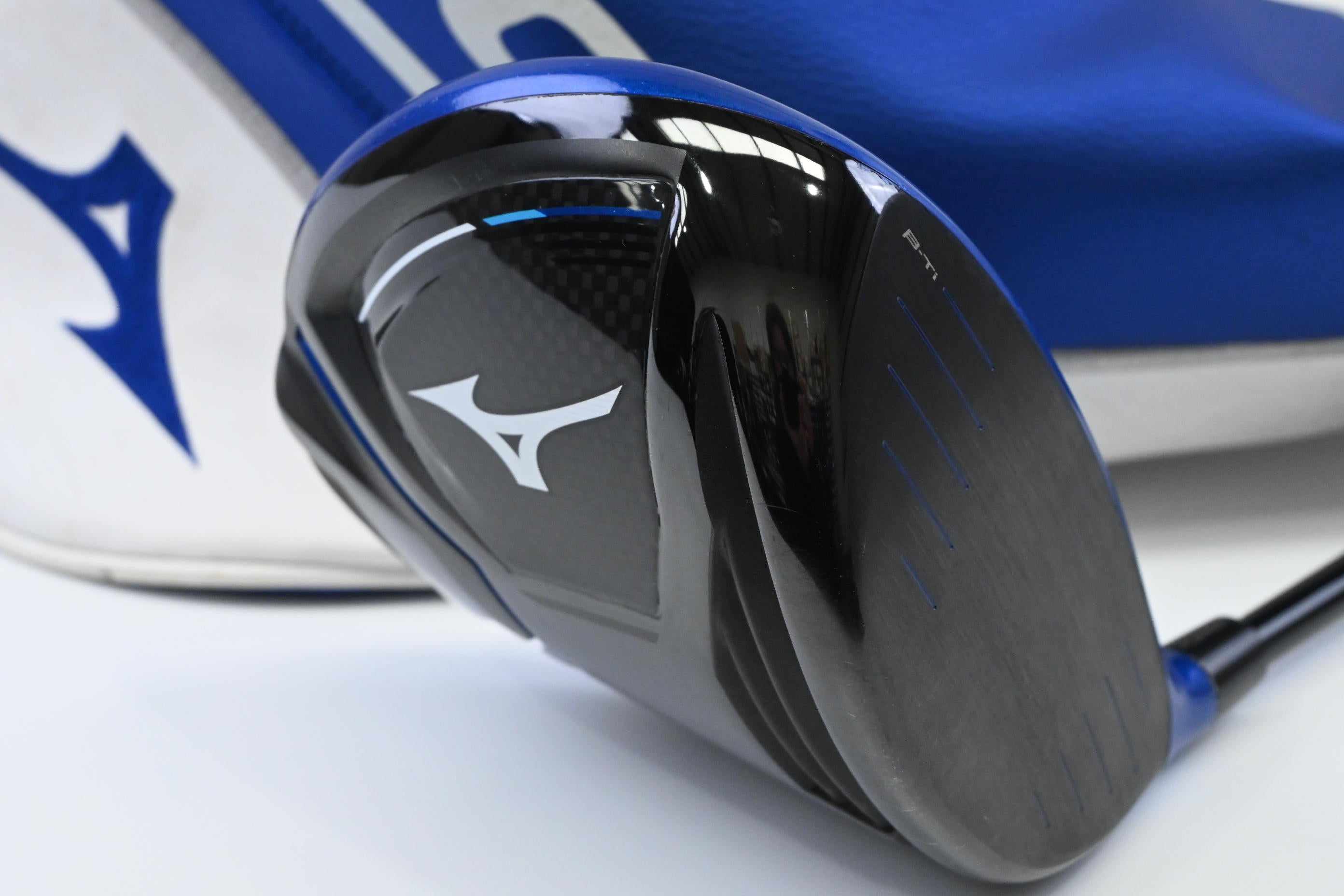 Mizuno ST-Z 220 Tour Blue Driver / 9.5 Degree / Stiff Flex Tensei AV Raw Blue 65