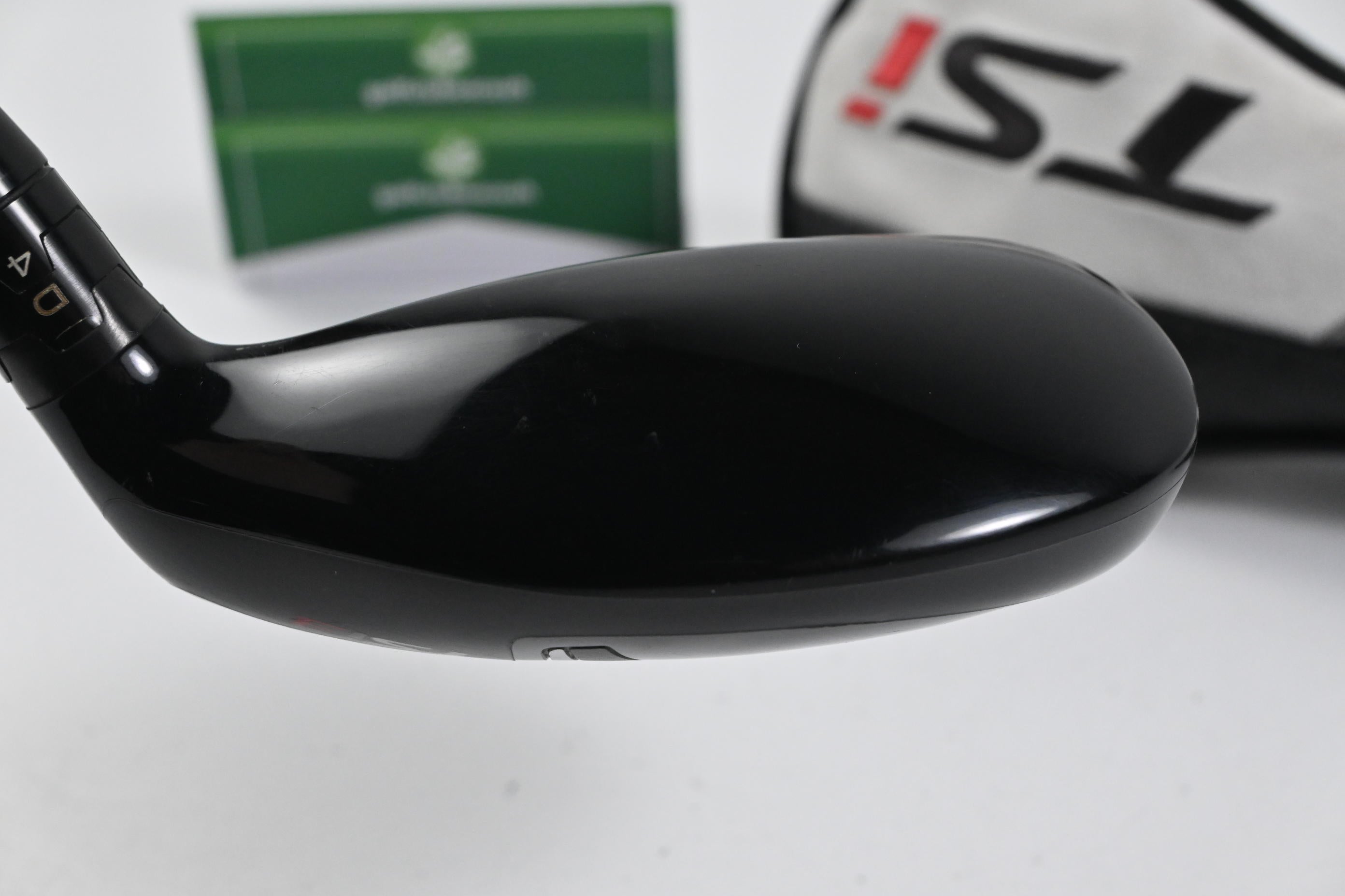 Titleist TSi3 #2 Hybrid / 18 Degree / Regular Flex Hzrdus Black 80 Shaft