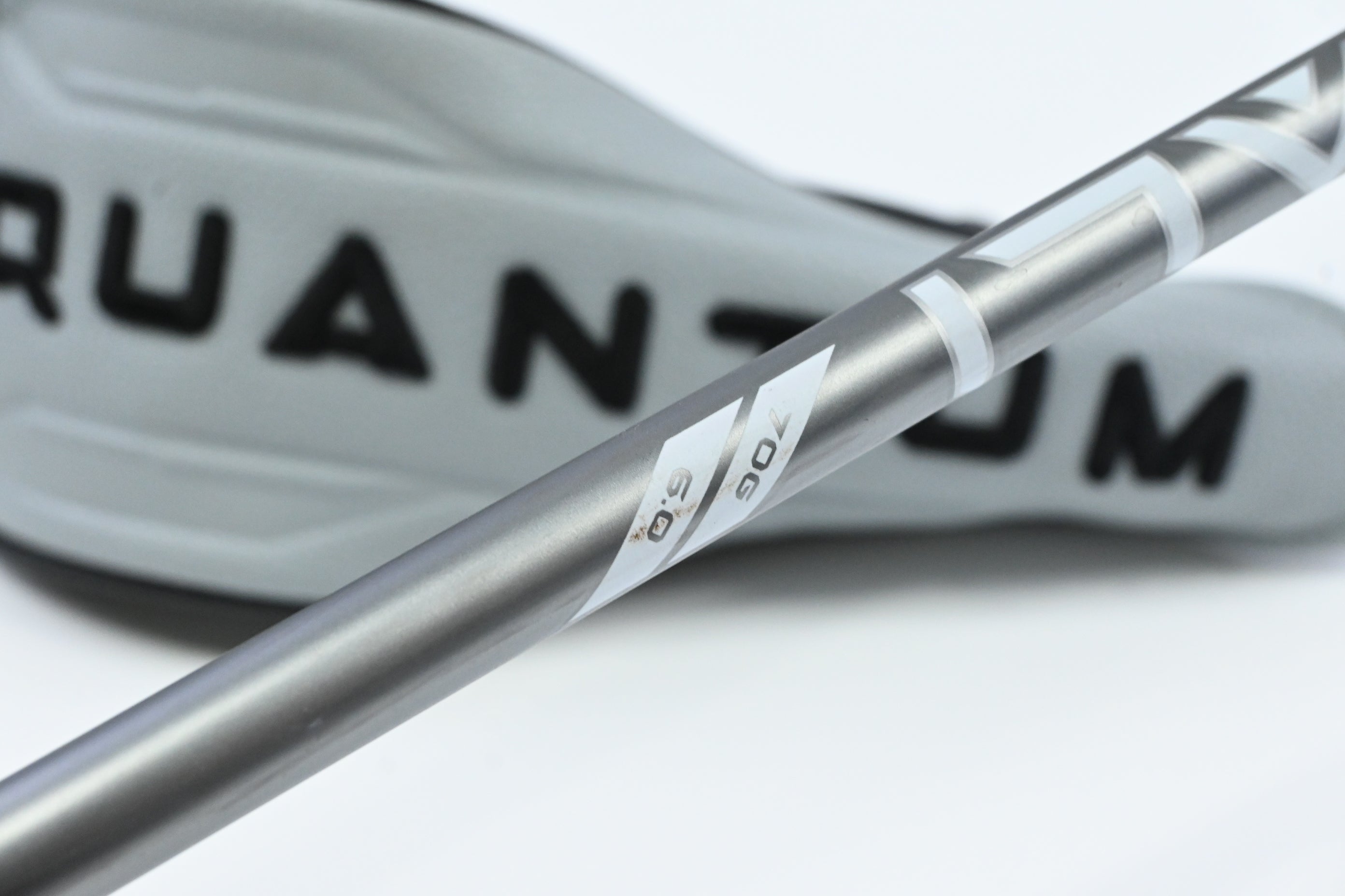 Callaway Quantum Max #3 Hybrid / 19 Degree / Stiff Flex Denali Frost Silver 70
