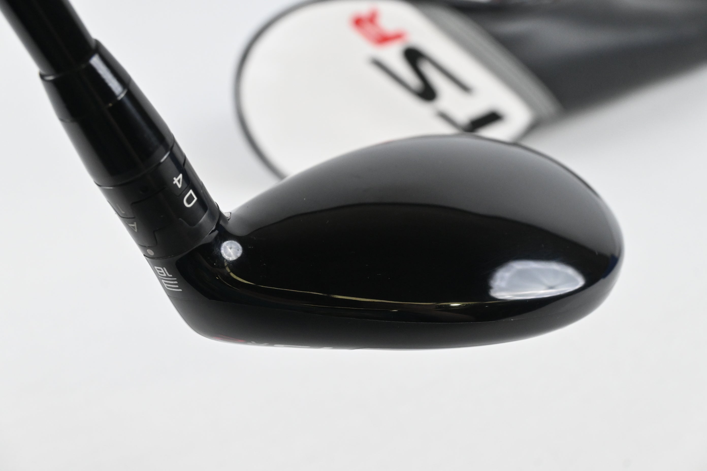Titleist TSR2 #3 Hybrid / 19 Degree / Stiff Flex Tensei AV Blue 65 Shaft