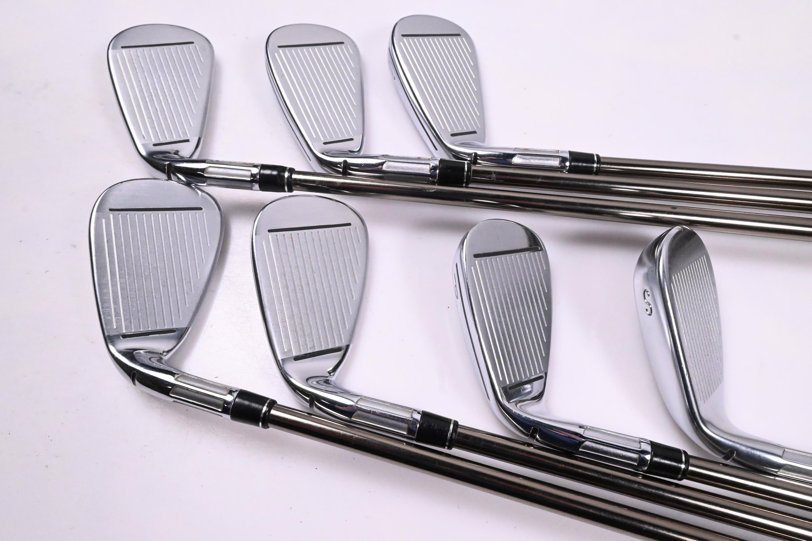 Taylormade M CGB Irons / 5-PW+SW / Regular Flex UST Recoil ES460 Shafts